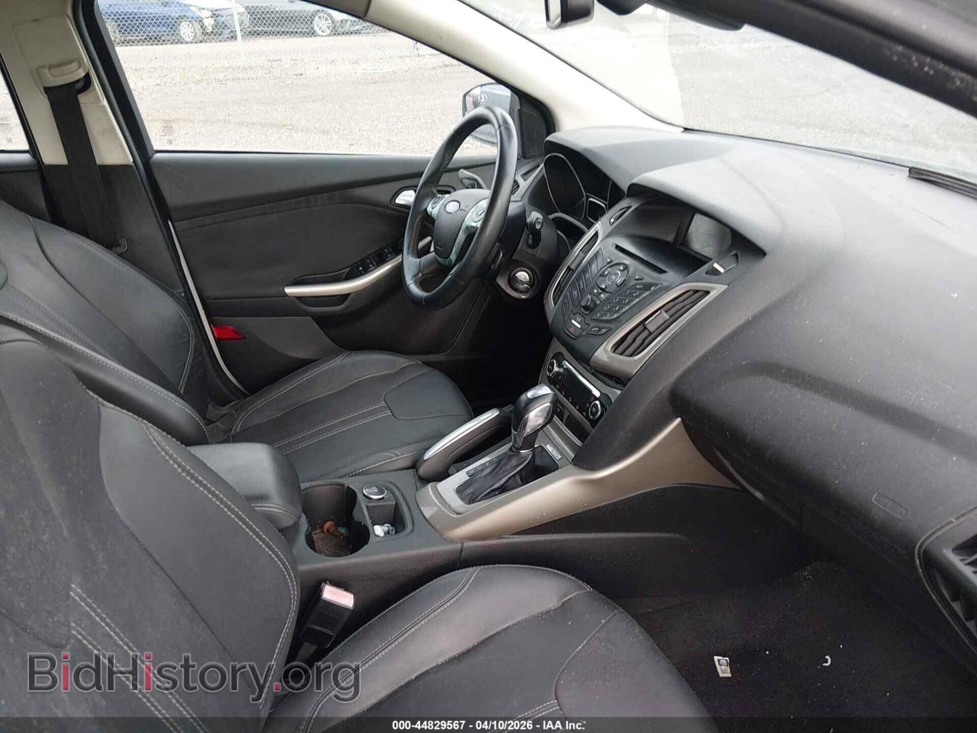 2012 FORD FOCUS - VIN: 1FAHP3M21CL357997 - Photo 5