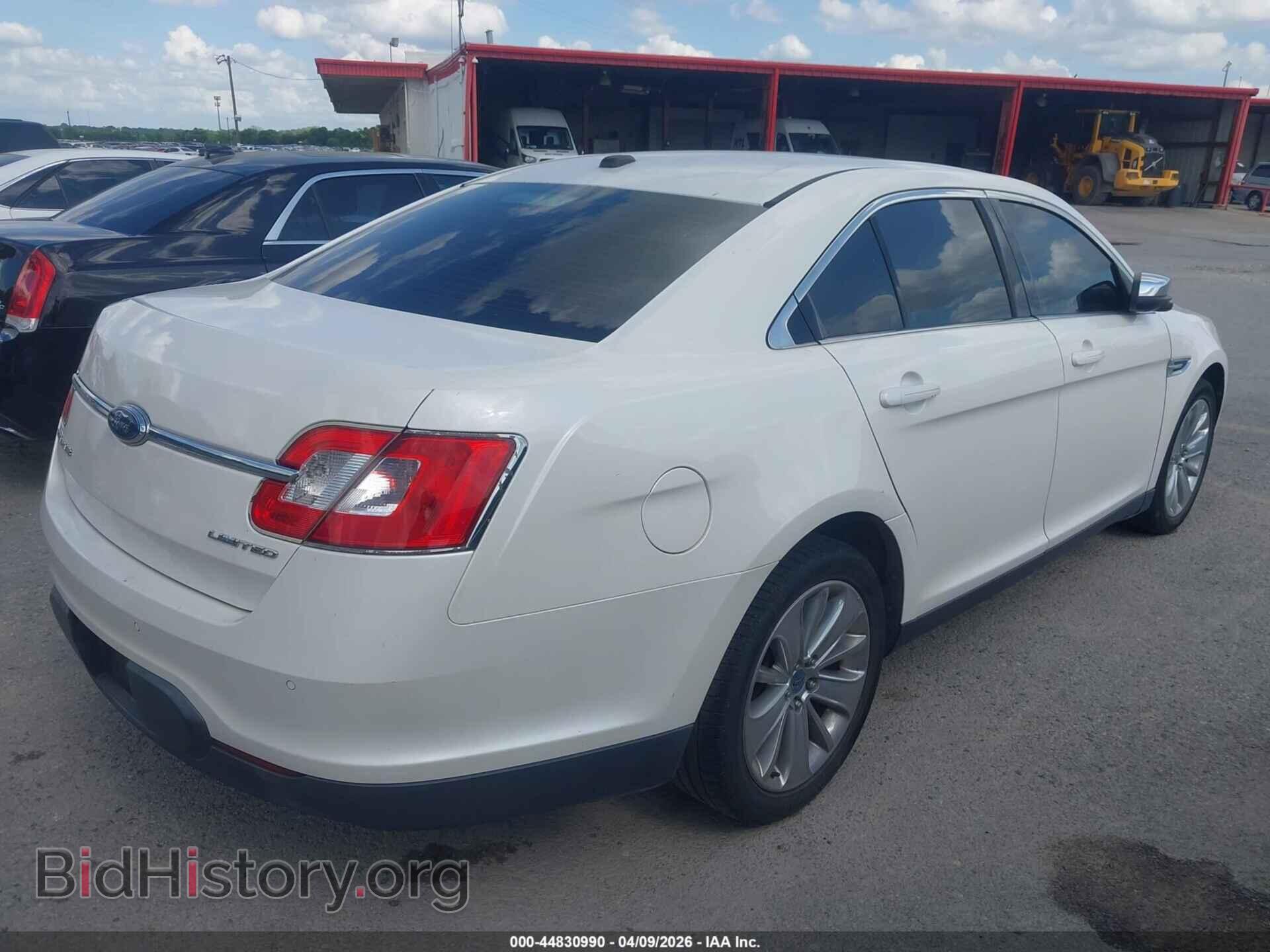2010 FORD TAURUS - VIN: 1FAHP2FW9AG119413 - Фото 4