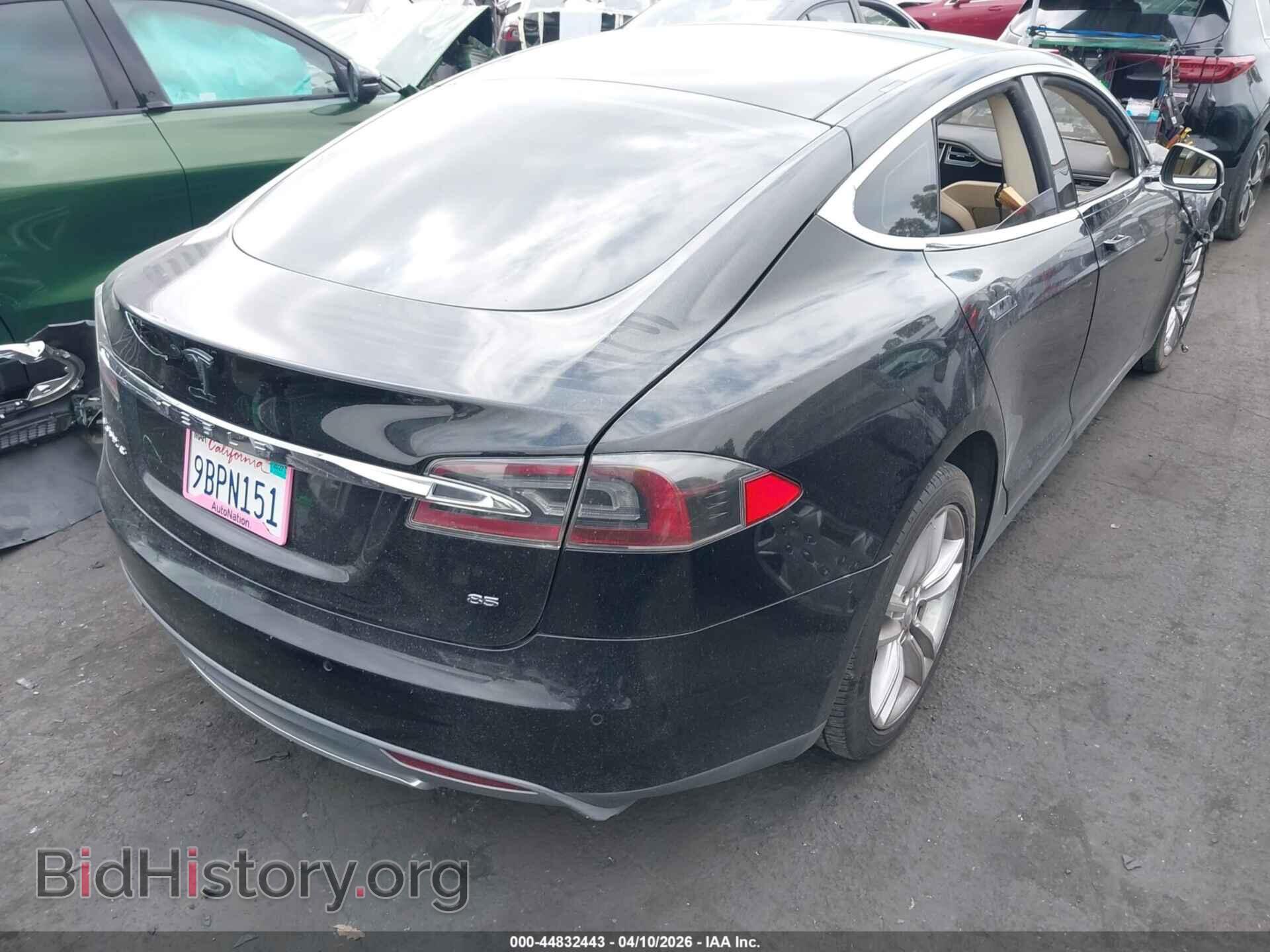 2014 TESLA MODEL S - VIN: 5YJSA1H10EFP33151 - Photo 4