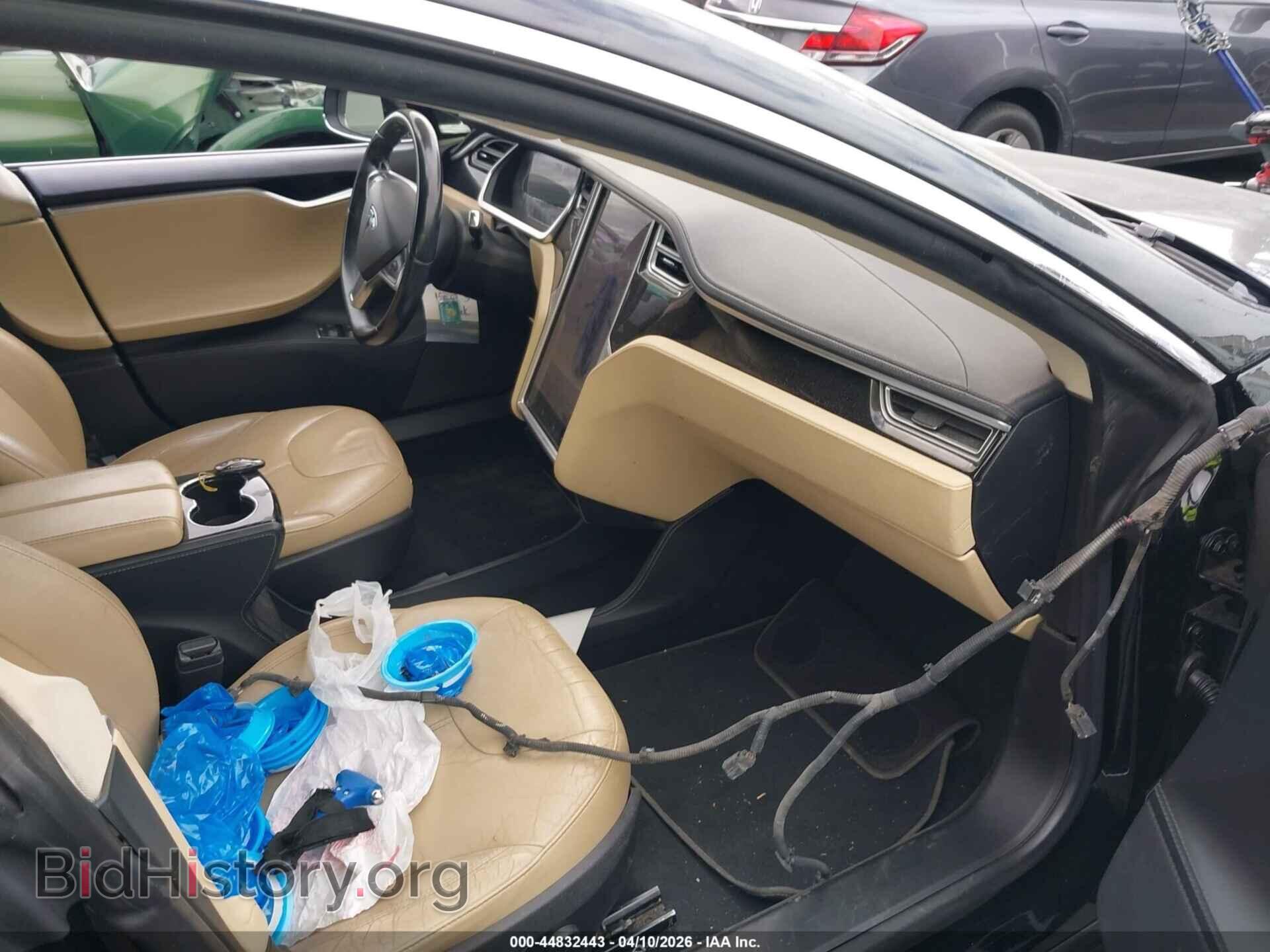 2014 TESLA MODEL S - VIN: 5YJSA1H10EFP33151 - Photo 5