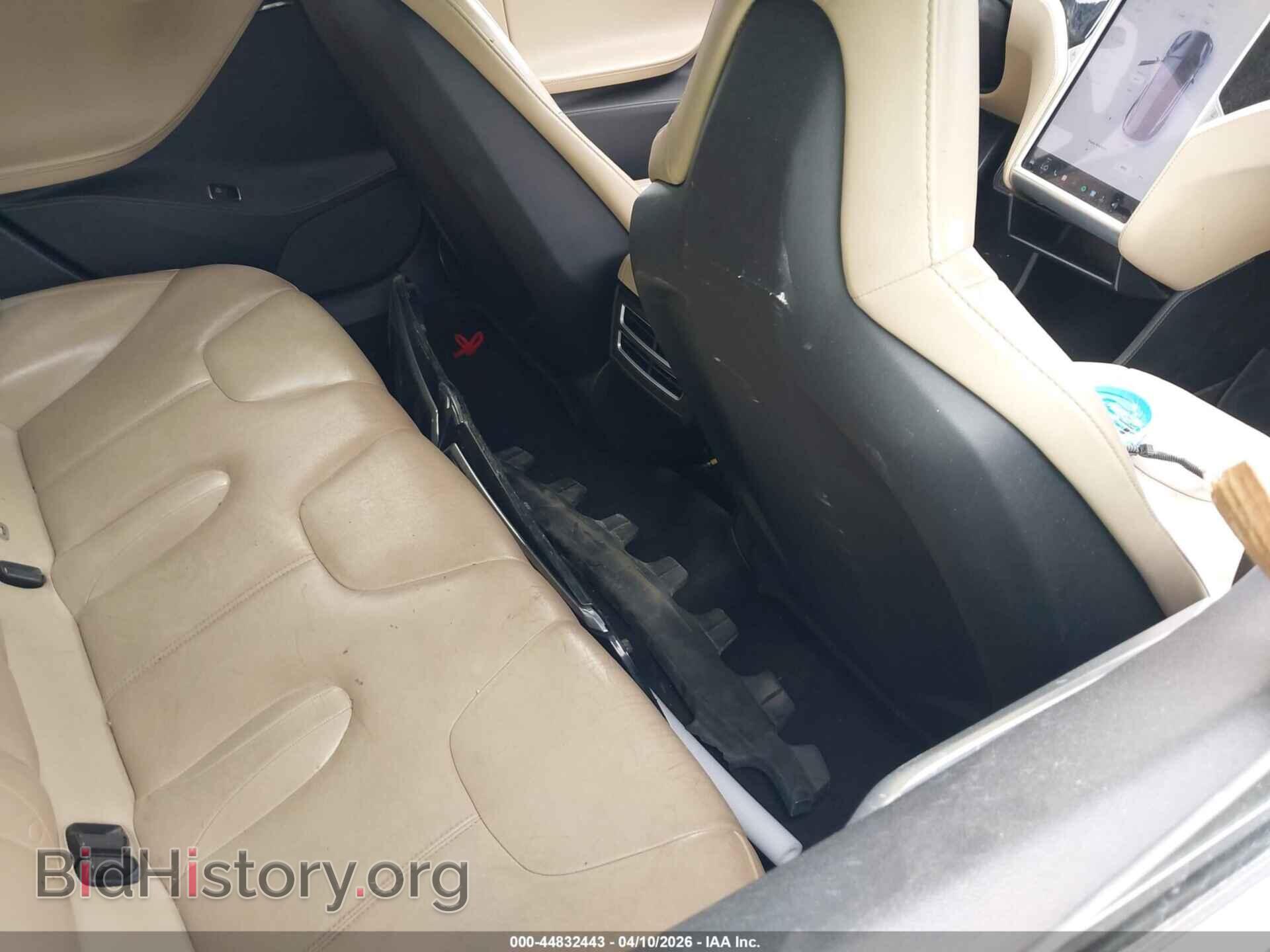 2014 TESLA MODEL S - VIN: 5YJSA1H10EFP33151 - Photo 8