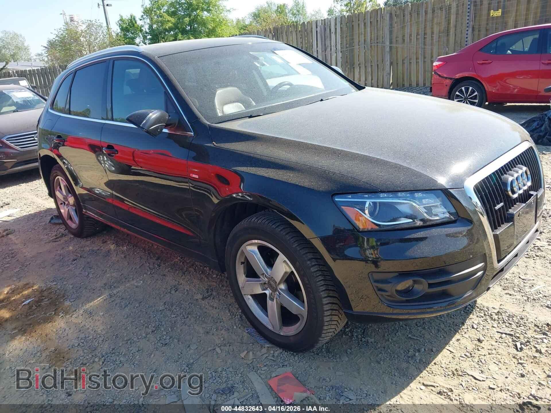 Photo WA1DKAFP8BA045183 - AUDI Q5 2011