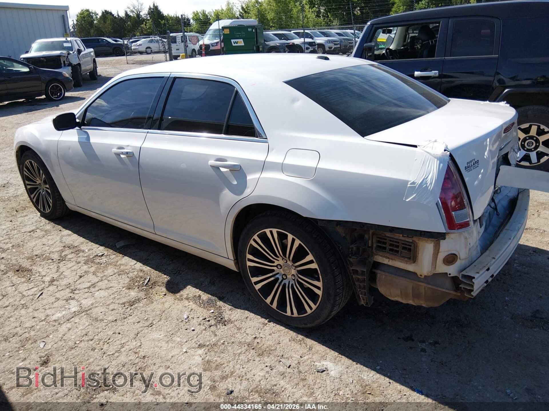 2013 CHRYSLER 300 - VIN: 2C3CCABG3DH711735 - Фото 3