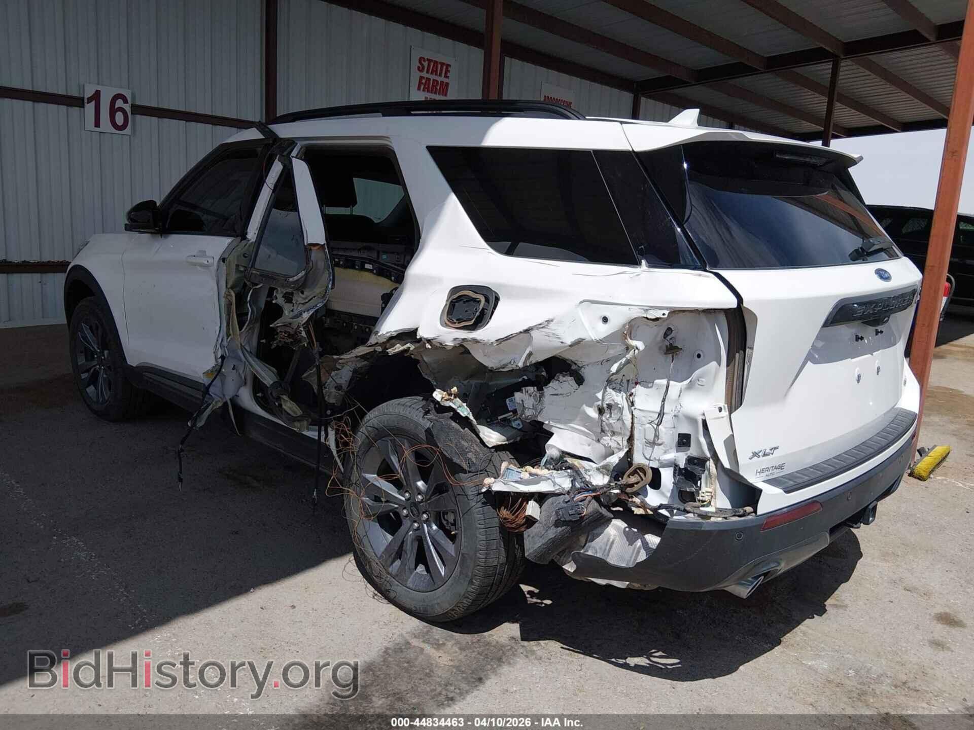 2024 FORD EXPLORER - VIN: 1FMSK8DH2RGA73324 - Photo 3