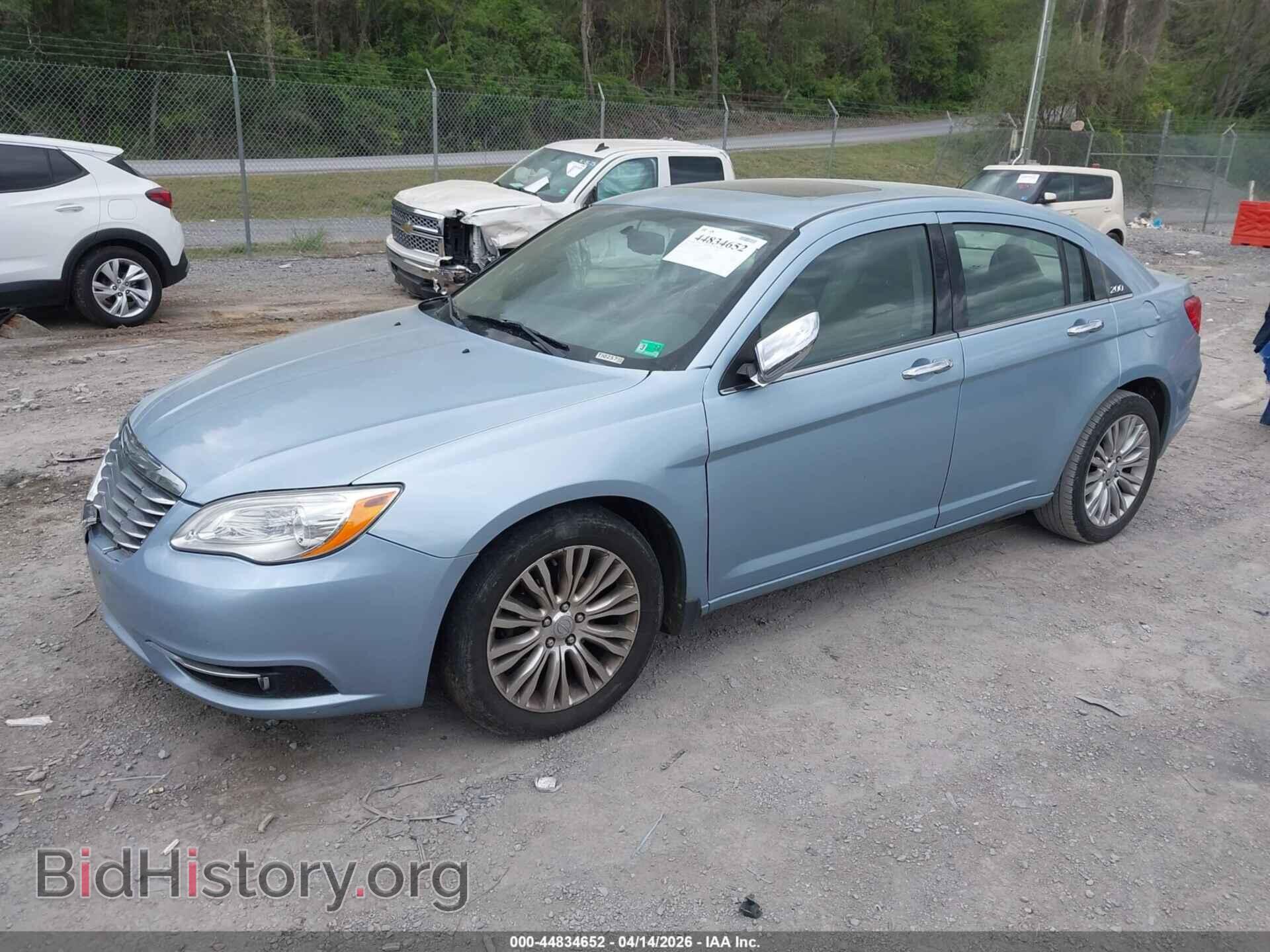 2012 CHRYSLER 200 - VIN: 1C3CCBCG2CN159154 - Photo 2