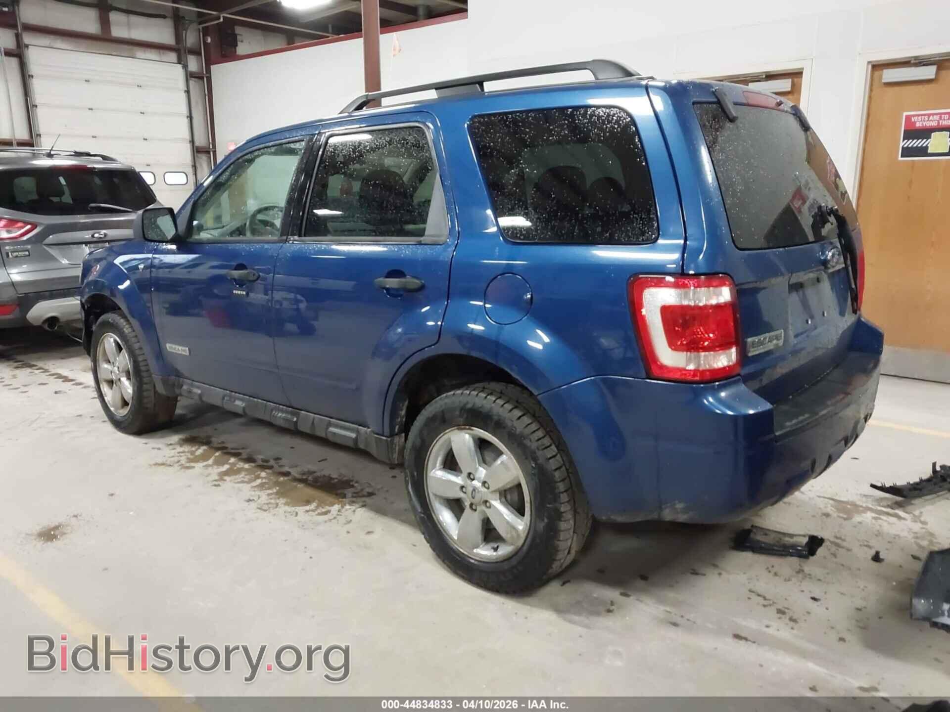 2008 FORD ESCAPE - VIN: 1FMCU93148KC68412 - Фото 3