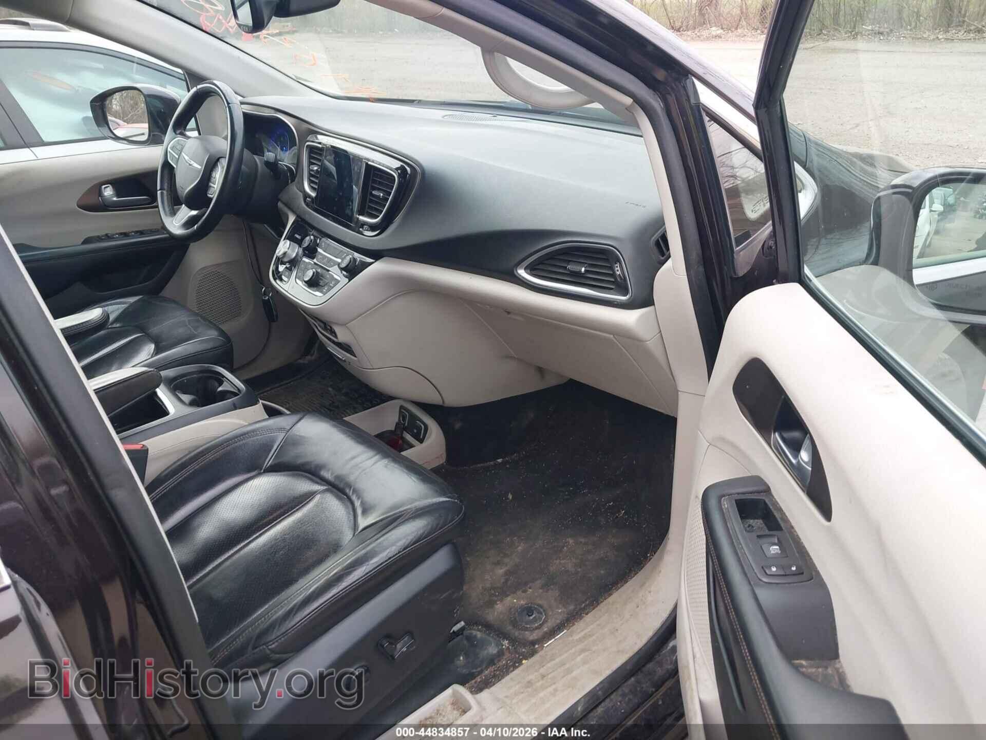 2017 CHRYSLER PACIFICA - VIN: 2C4RC1EG5HR665245 - Photo 5