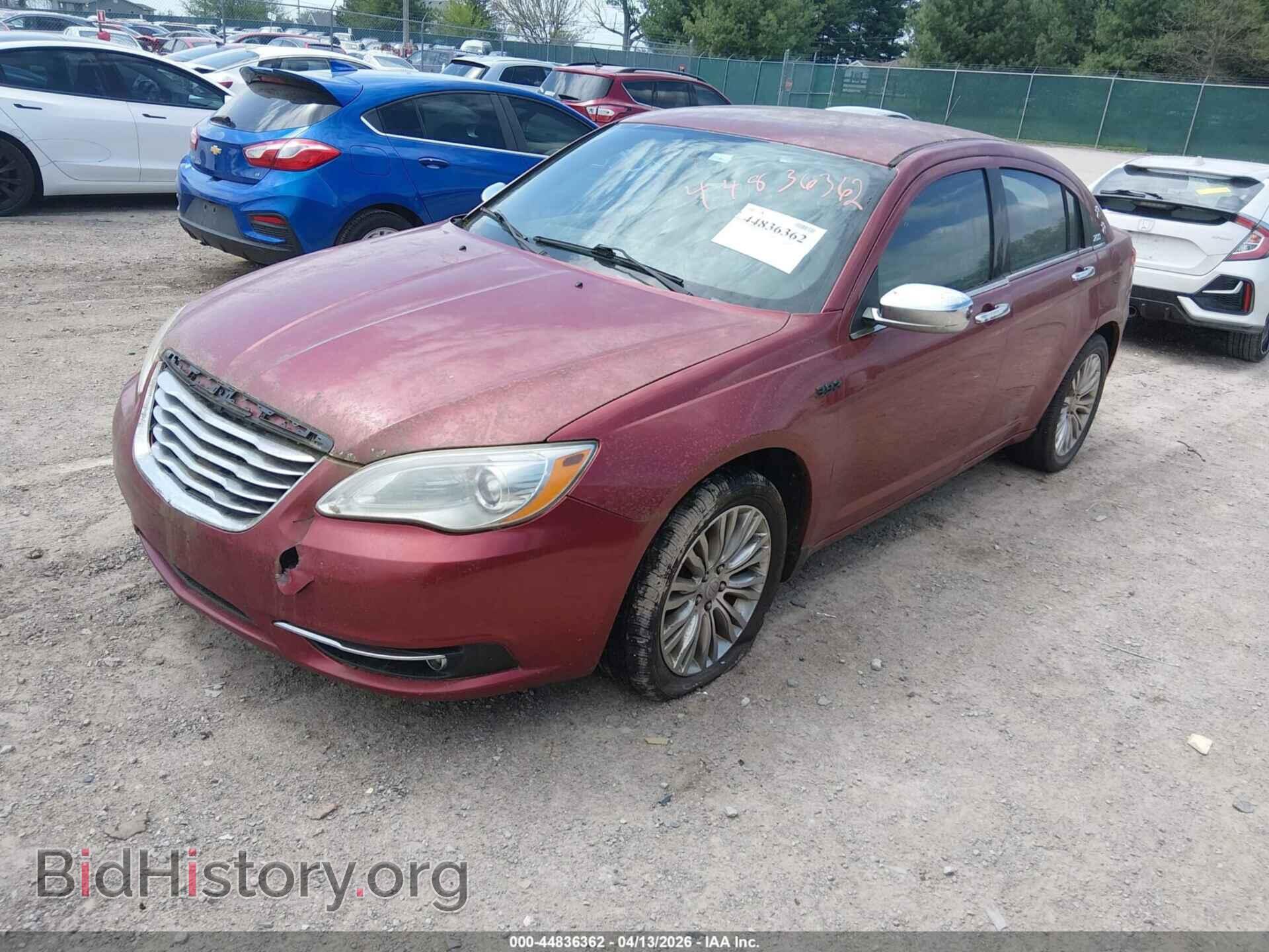2012 CHRYSLER 200 - VIN: 1C3CCBCBXCN171864 - Фото 2