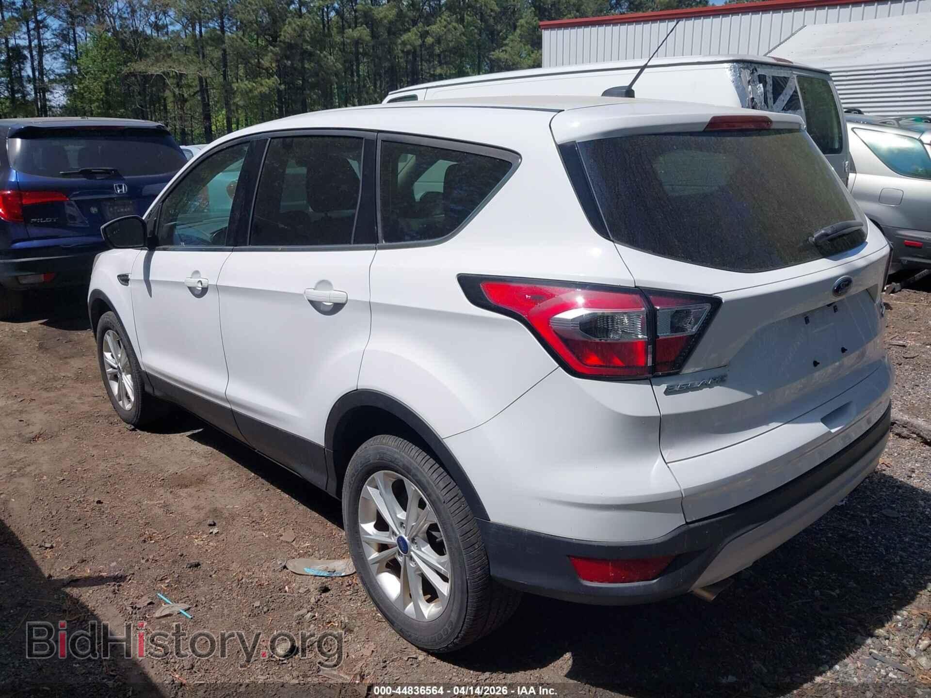 2017 FORD ESCAPE - VIN: 1FMCU9GD6HUB68143 - Фото 3
