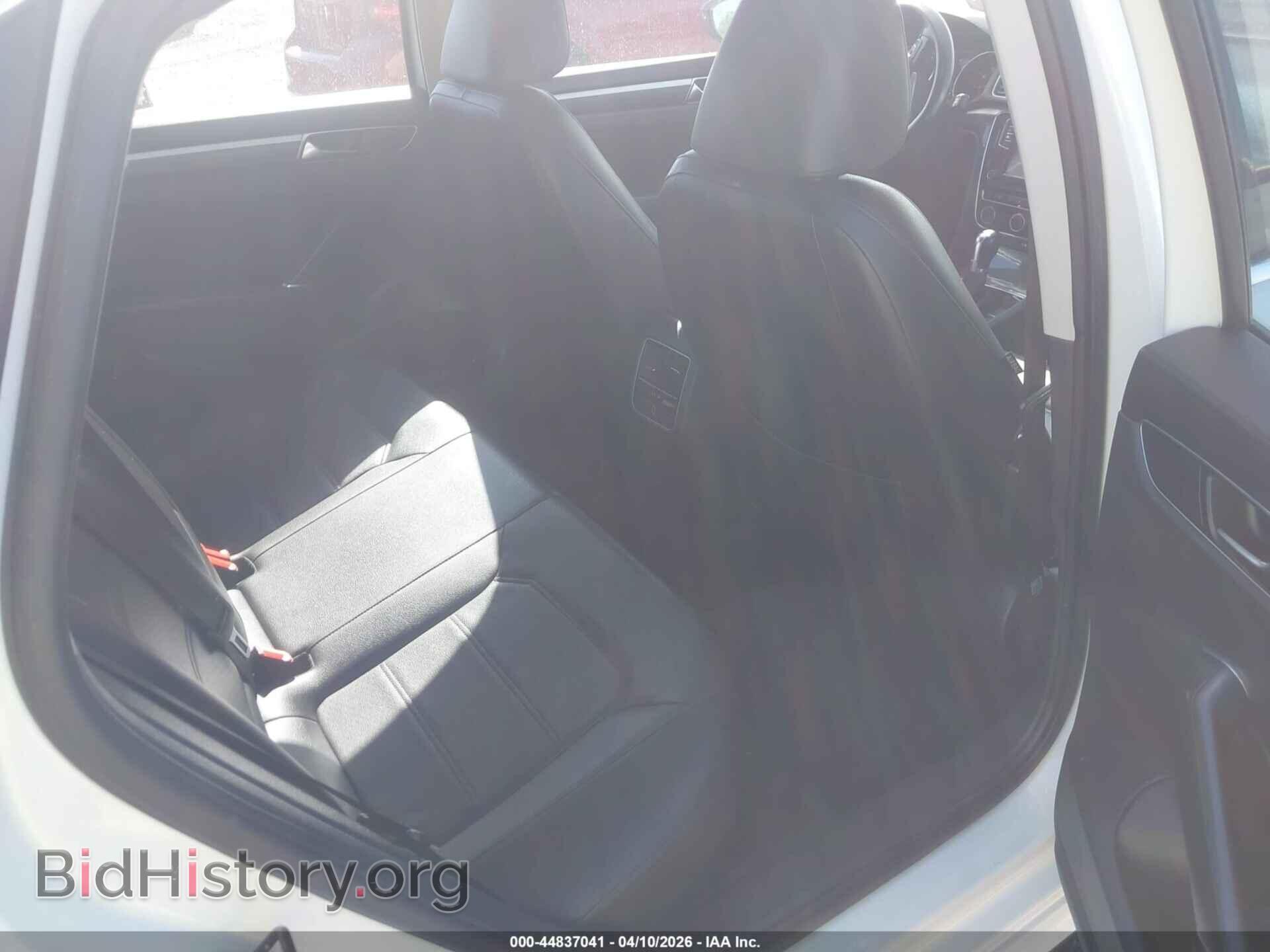 2018 VOLKSWAGEN PASSAT - VIN: 1VWBA7A37JC006236 - Фото 8