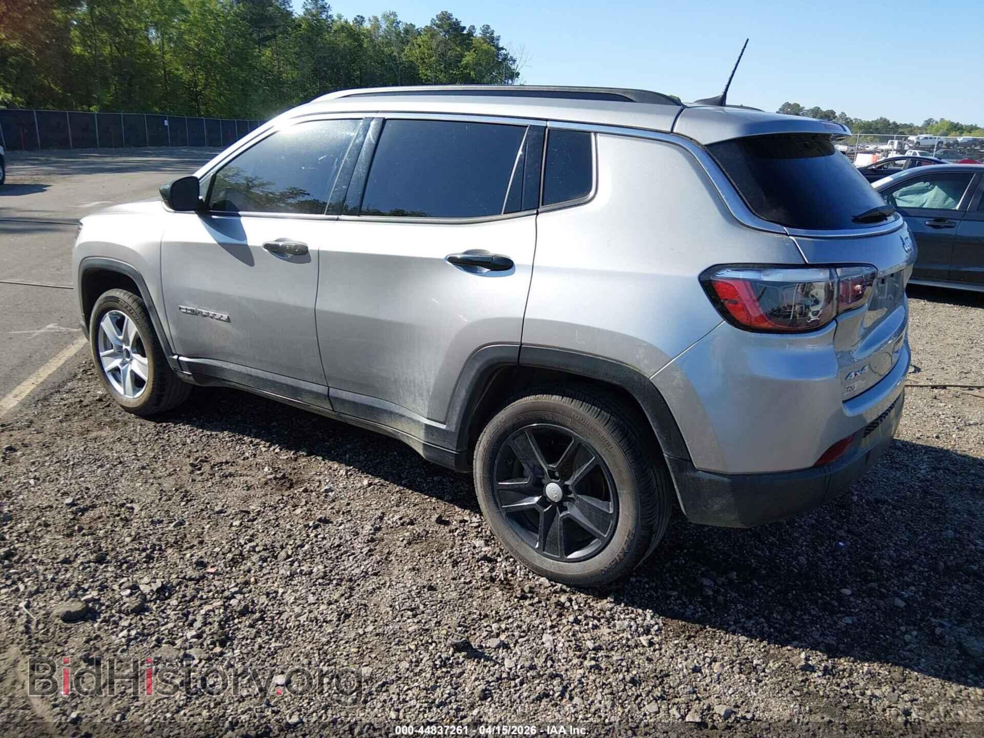 2022 JEEP COMPASS - VIN: 3C4NJDBBXNT108547 - Фото 3