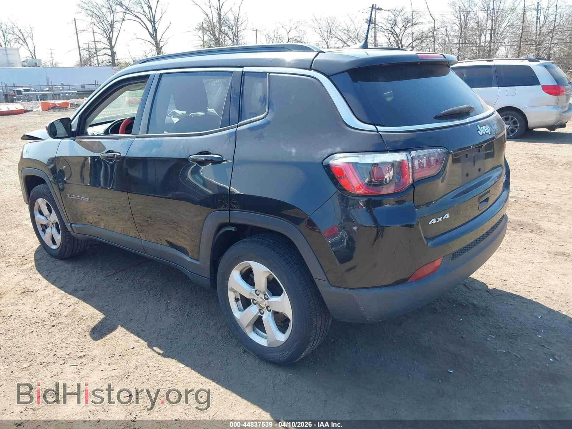 2019 JEEP COMPASS - VIN: 3C4NJDBB4KT807362 - Фото 3