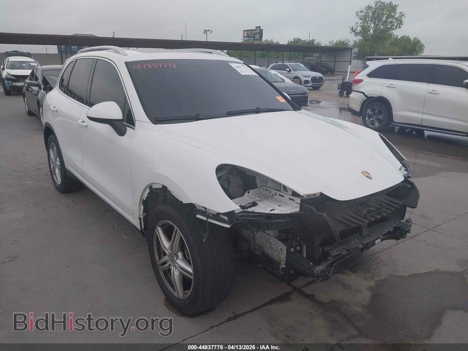 Фотография WP1AA2A2XCLA08413 - PORSCHE CAYENNE 2012
