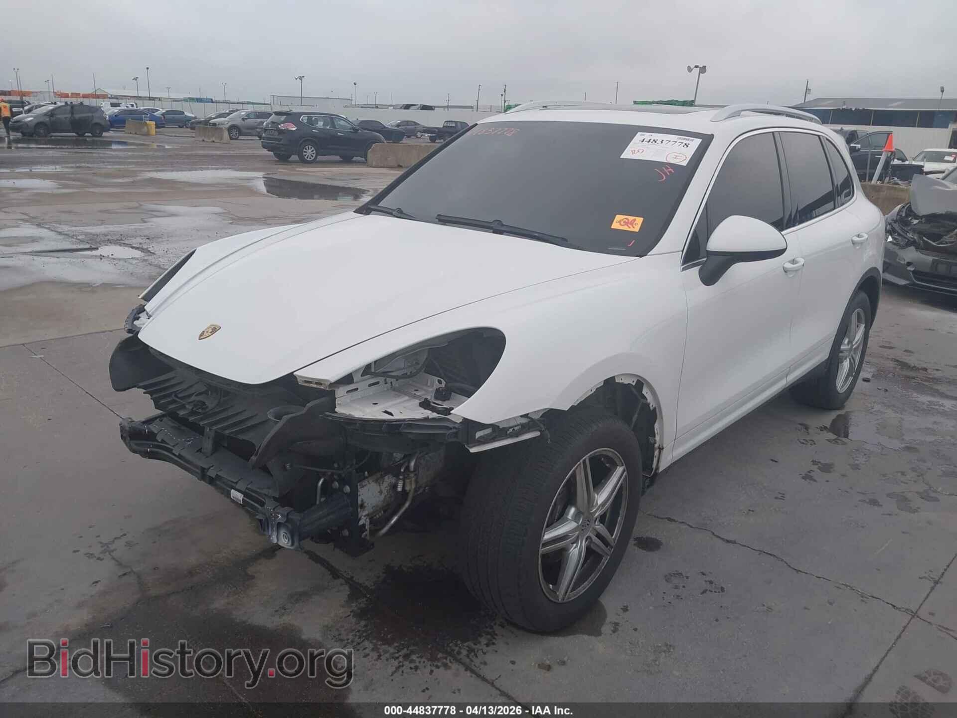 2012 PORSCHE CAYENNE - VIN: WP1AA2A2XCLA08413 - Photo 2