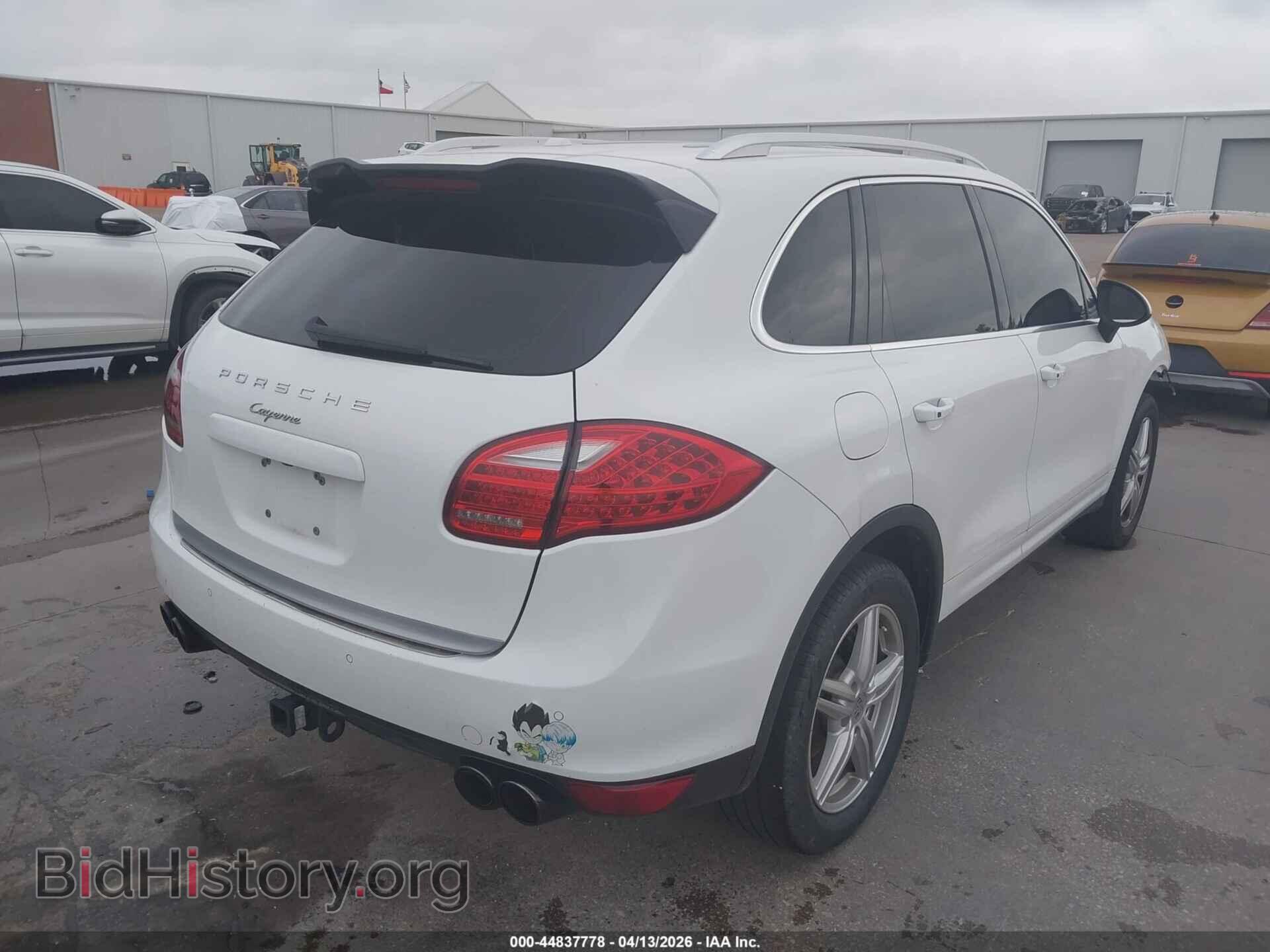 2012 PORSCHE CAYENNE - VIN: WP1AA2A2XCLA08413 - Photo 4