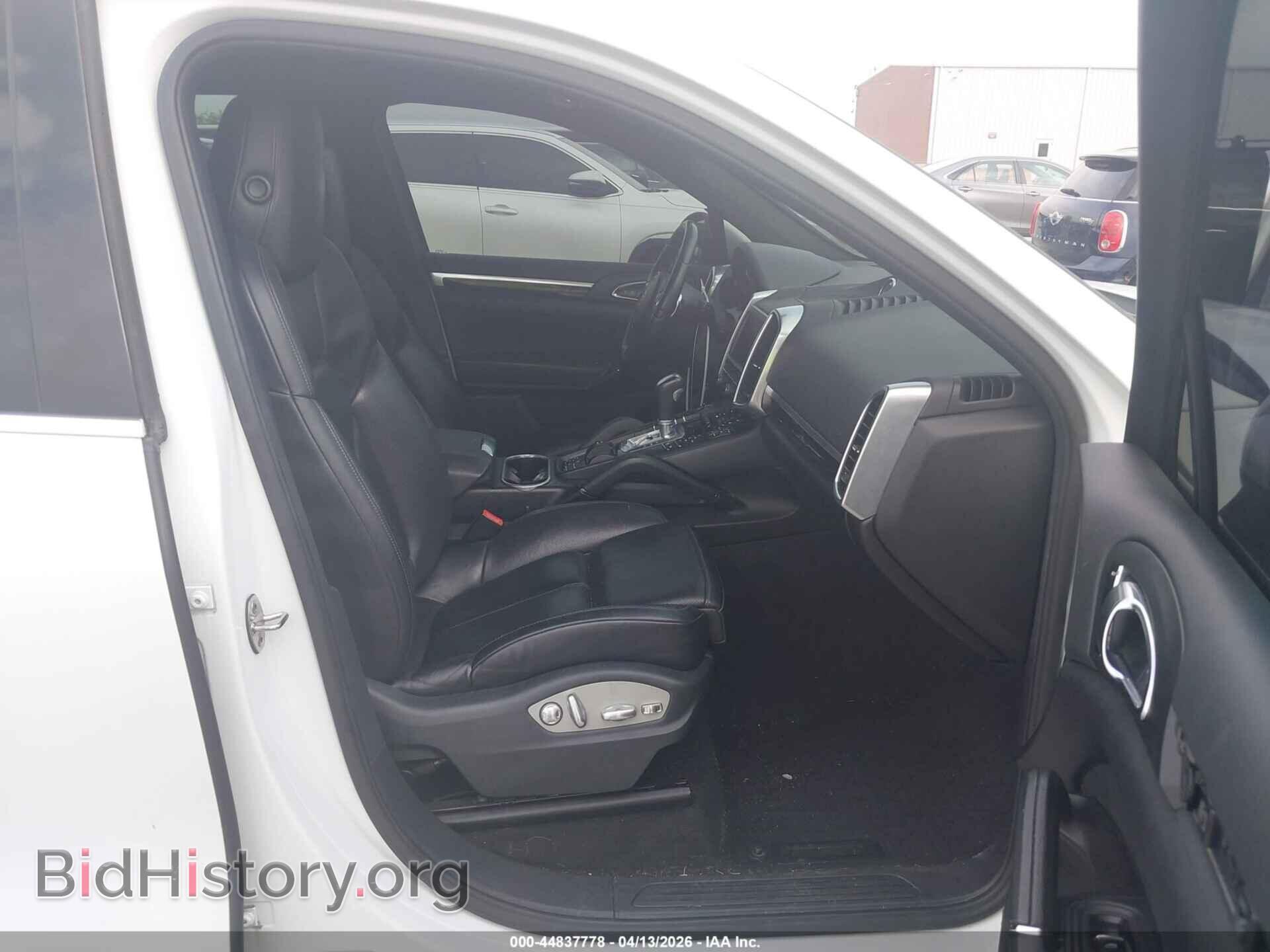 2012 PORSCHE CAYENNE - VIN: WP1AA2A2XCLA08413 - Photo 5