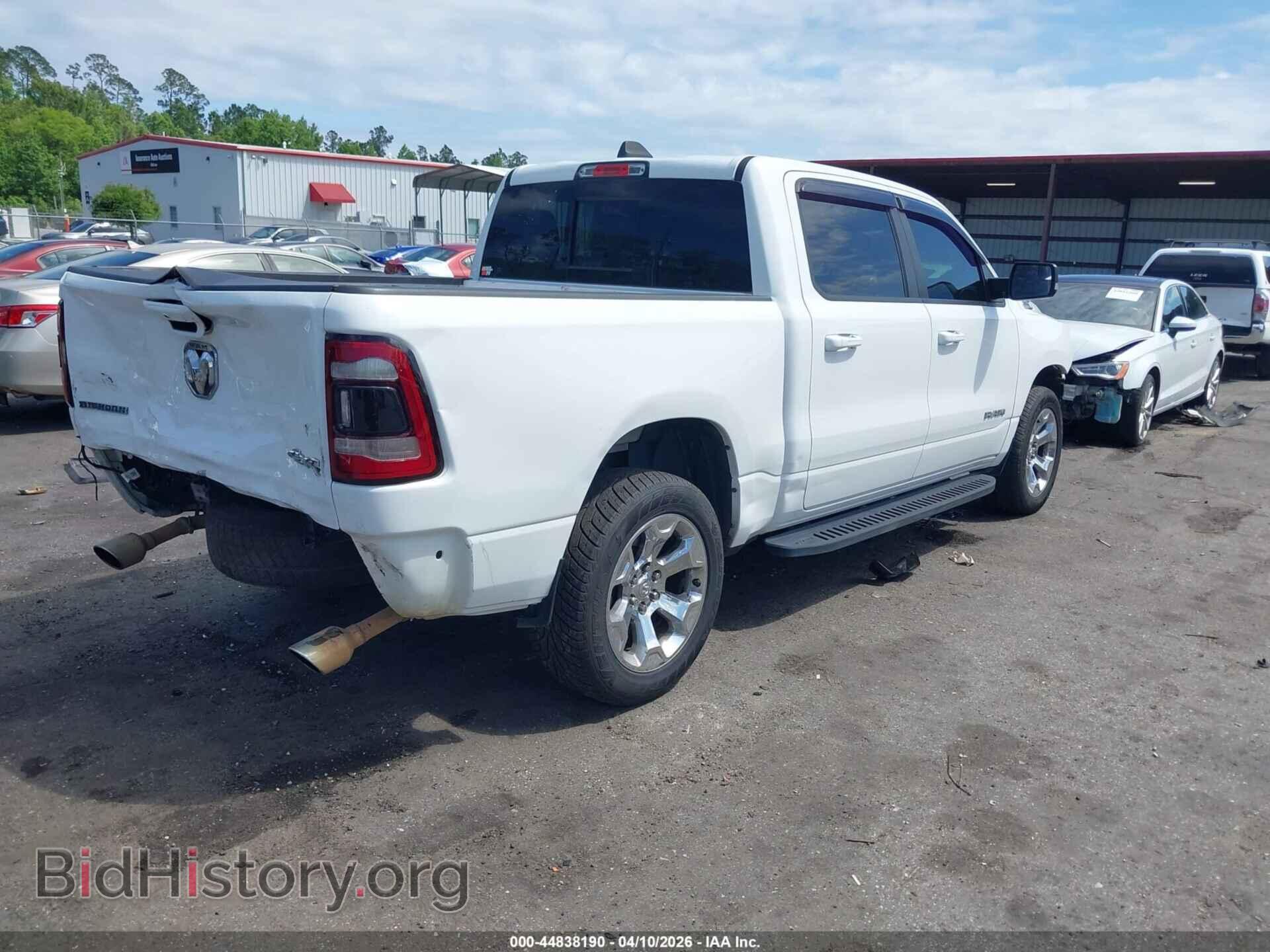 2021 RAM 1500 - VIN: 1C6SRFFM3MN572790 - Фото 4