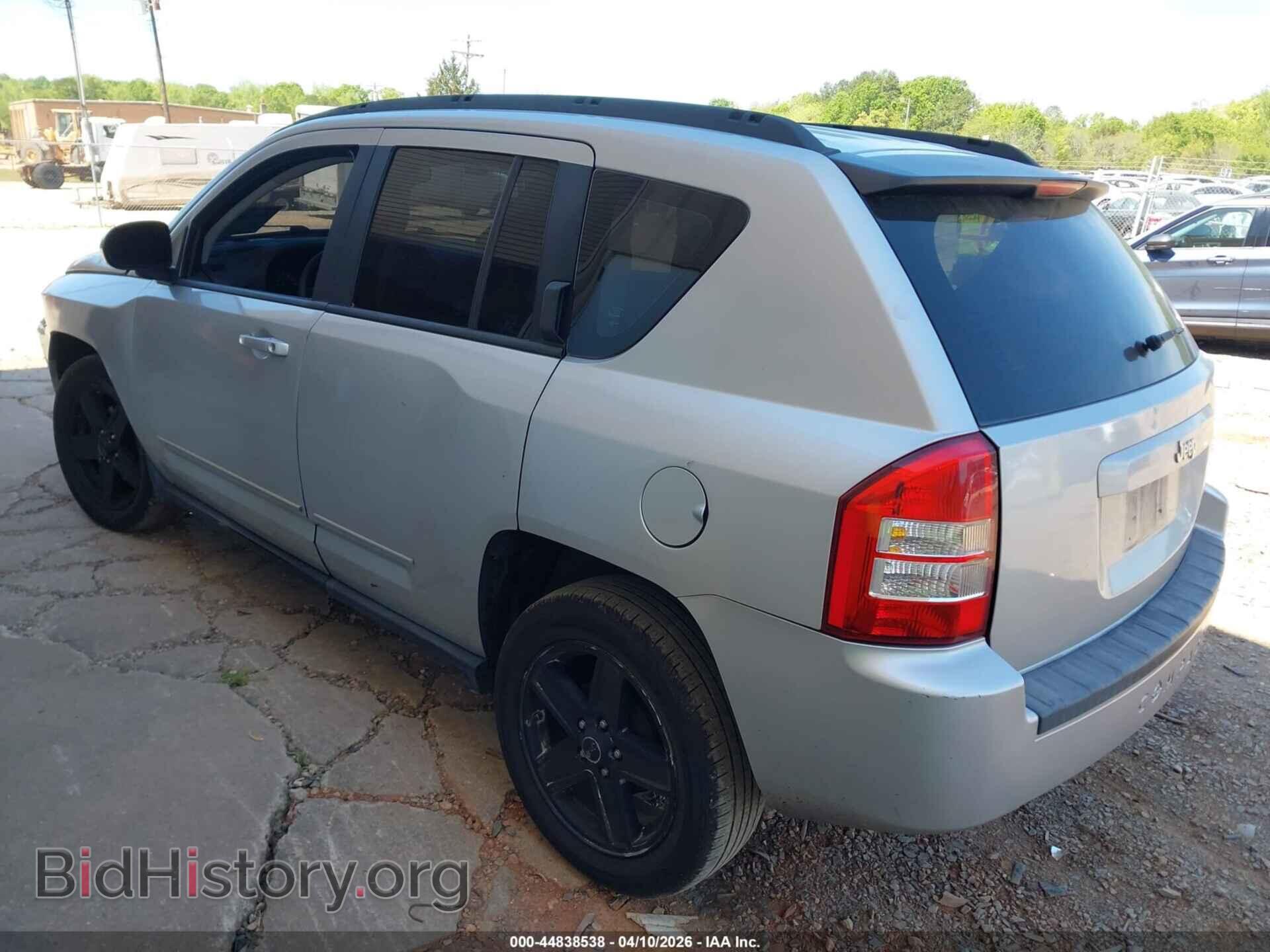 2010 JEEP COMPASS - VIN: 1J4NT4FB3AD644397 - Фото 3