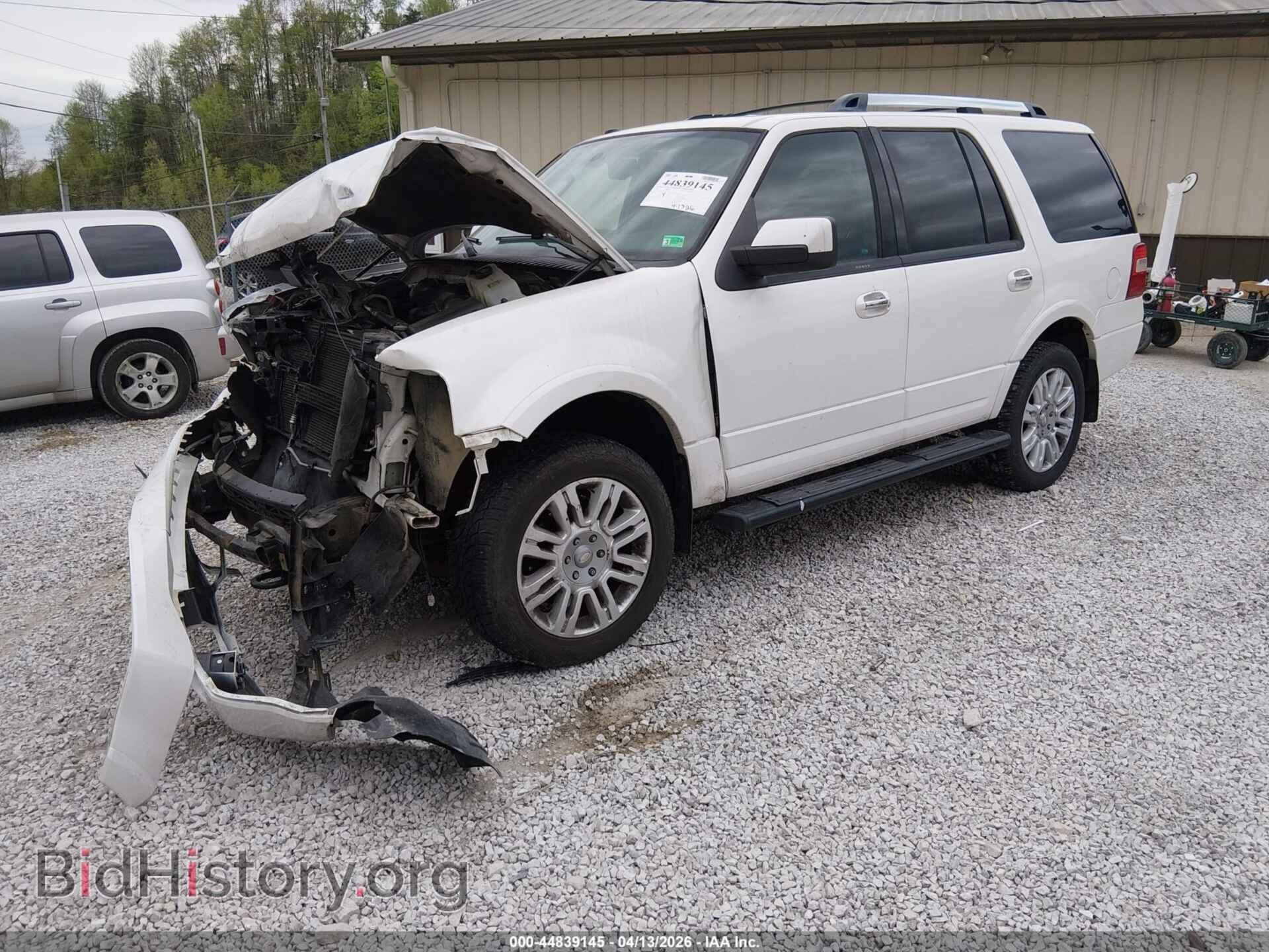 2011 FORD EXPEDITION - VIN: 1FMJU2A56BEF19697 - Photo 2