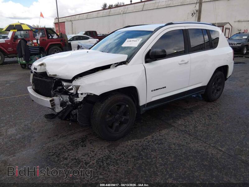 2014 Jeep COMPASS (VIN 1C4NJCBA5ED642675) — photo 2 of 16