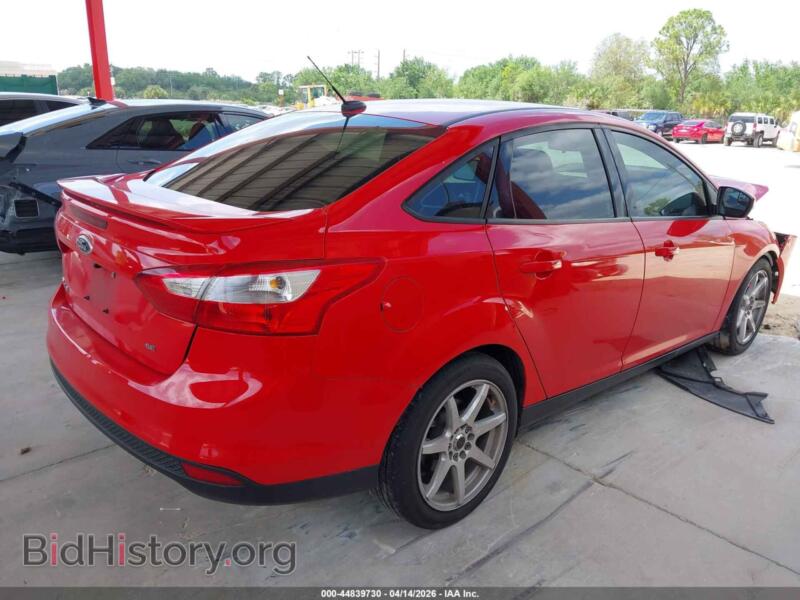 2014 Ford FOCUS (VIN 1FADP3F23EL325888) — photo 4 of 17