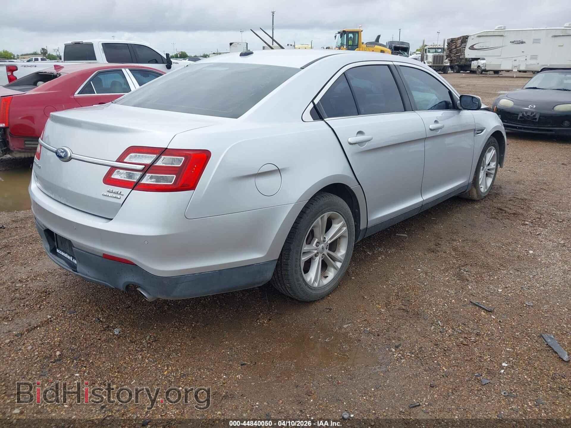 2013 FORD TAURUS - VIN: 1FAHP2E86DG183996 - Фото 4