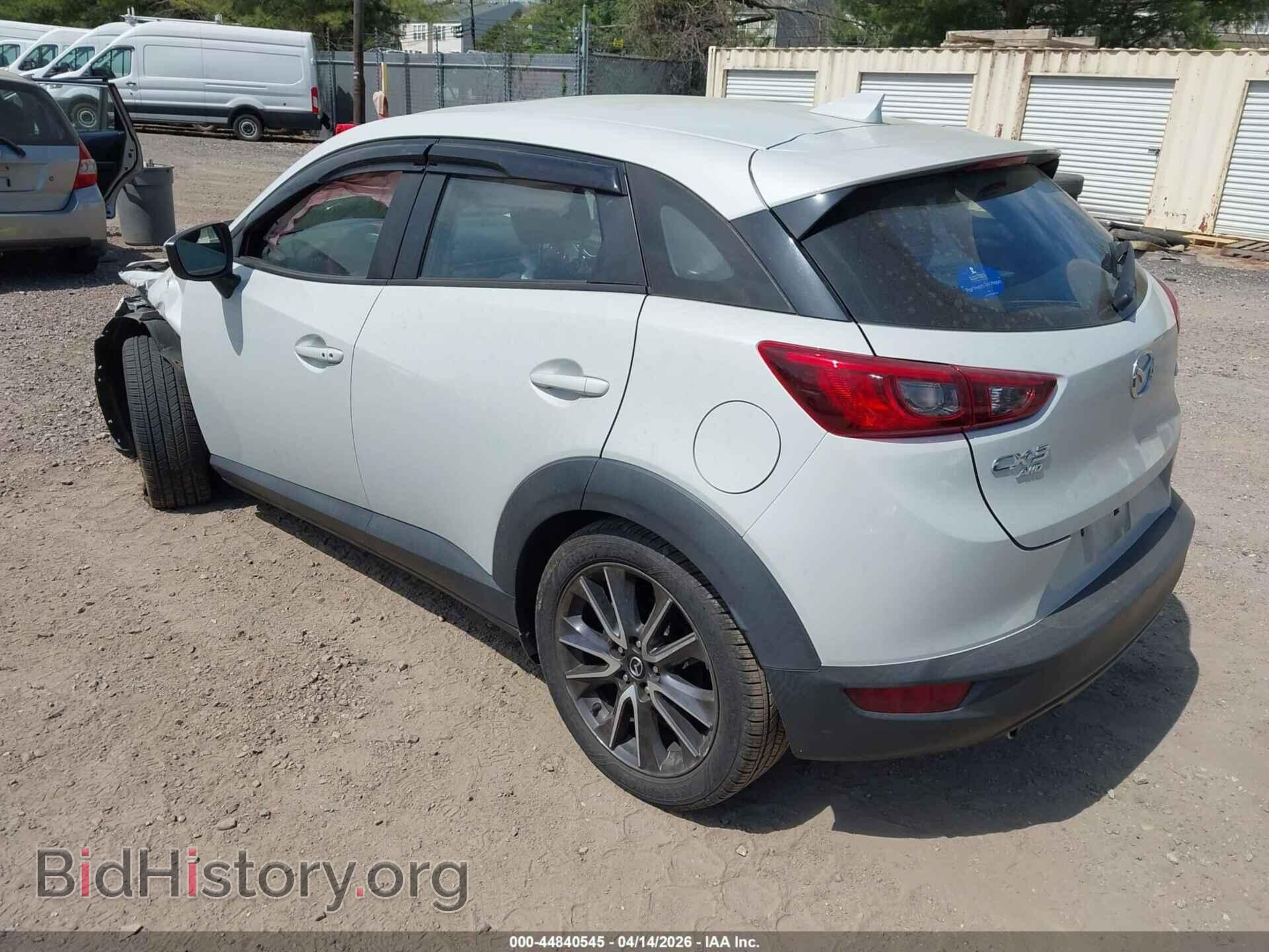 2018 MAZDA CX-3 - VIN: JM1DKFC71J0320033 - Фото 3