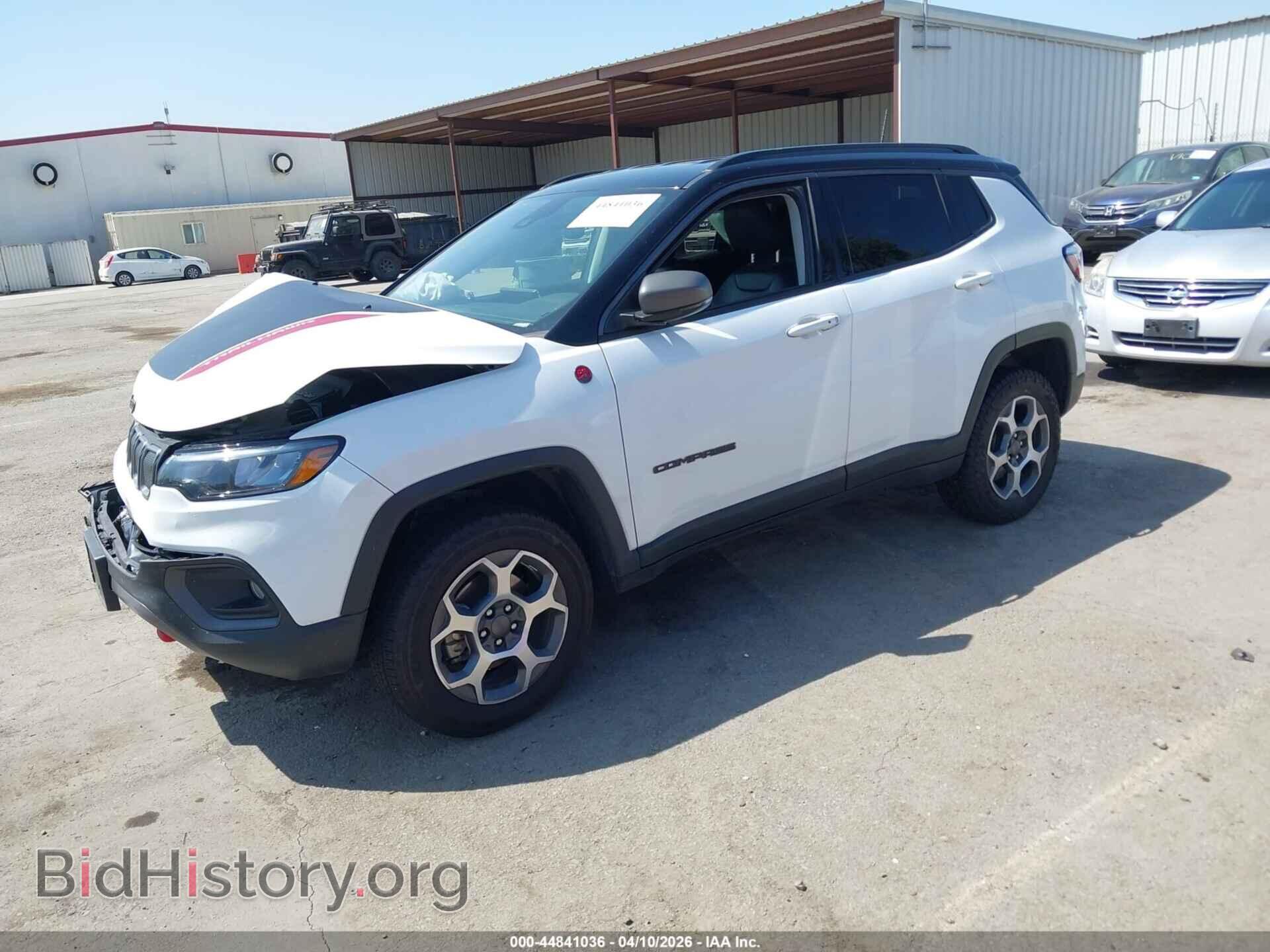 2022 JEEP COMPASS - VIN: 3C4NJDDB8NT153385 - Фото 2