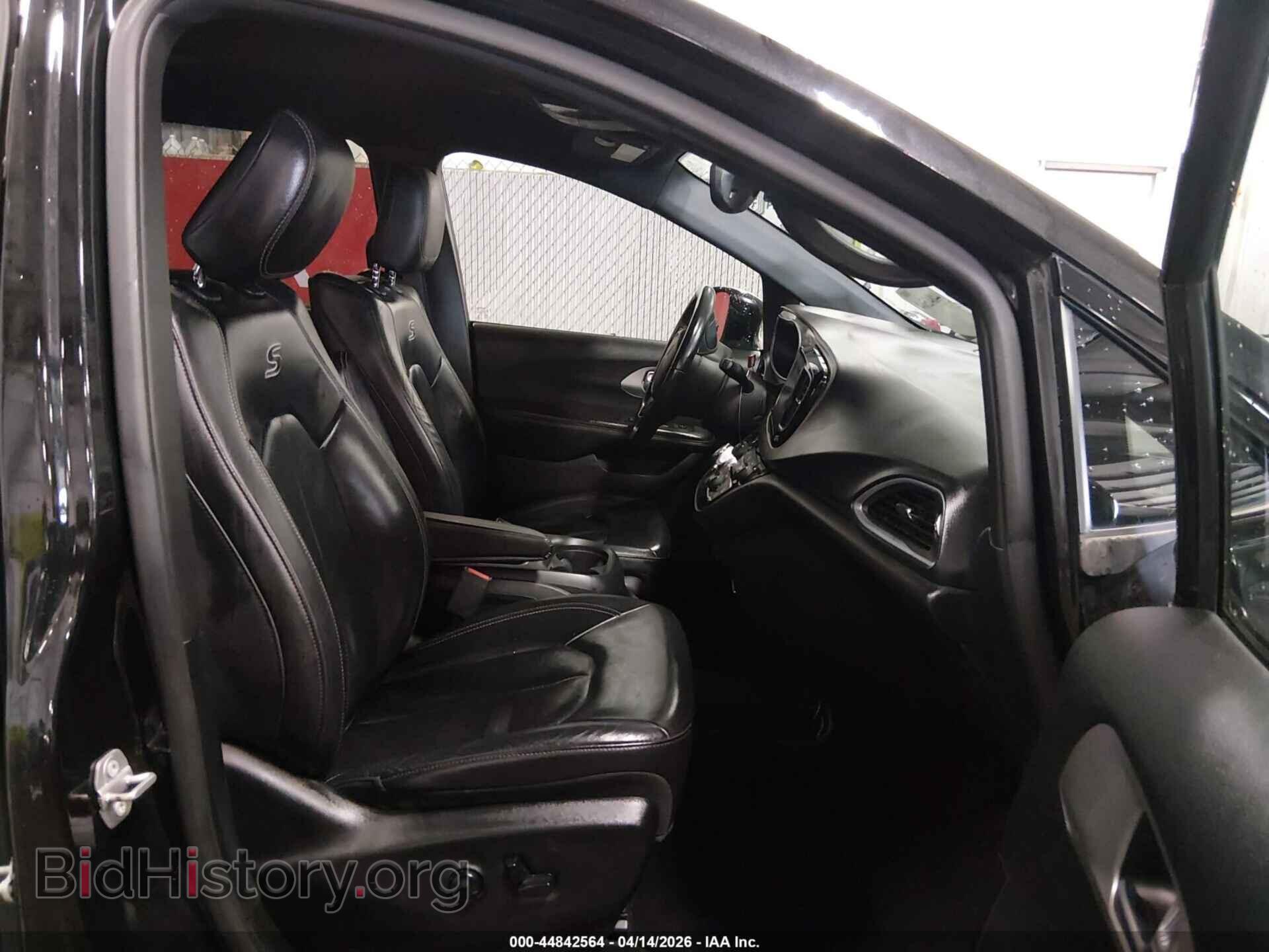 2018 CHRYSLER PACIFICA - VIN: 2C4RC1EG7JR168252 - Photo 5