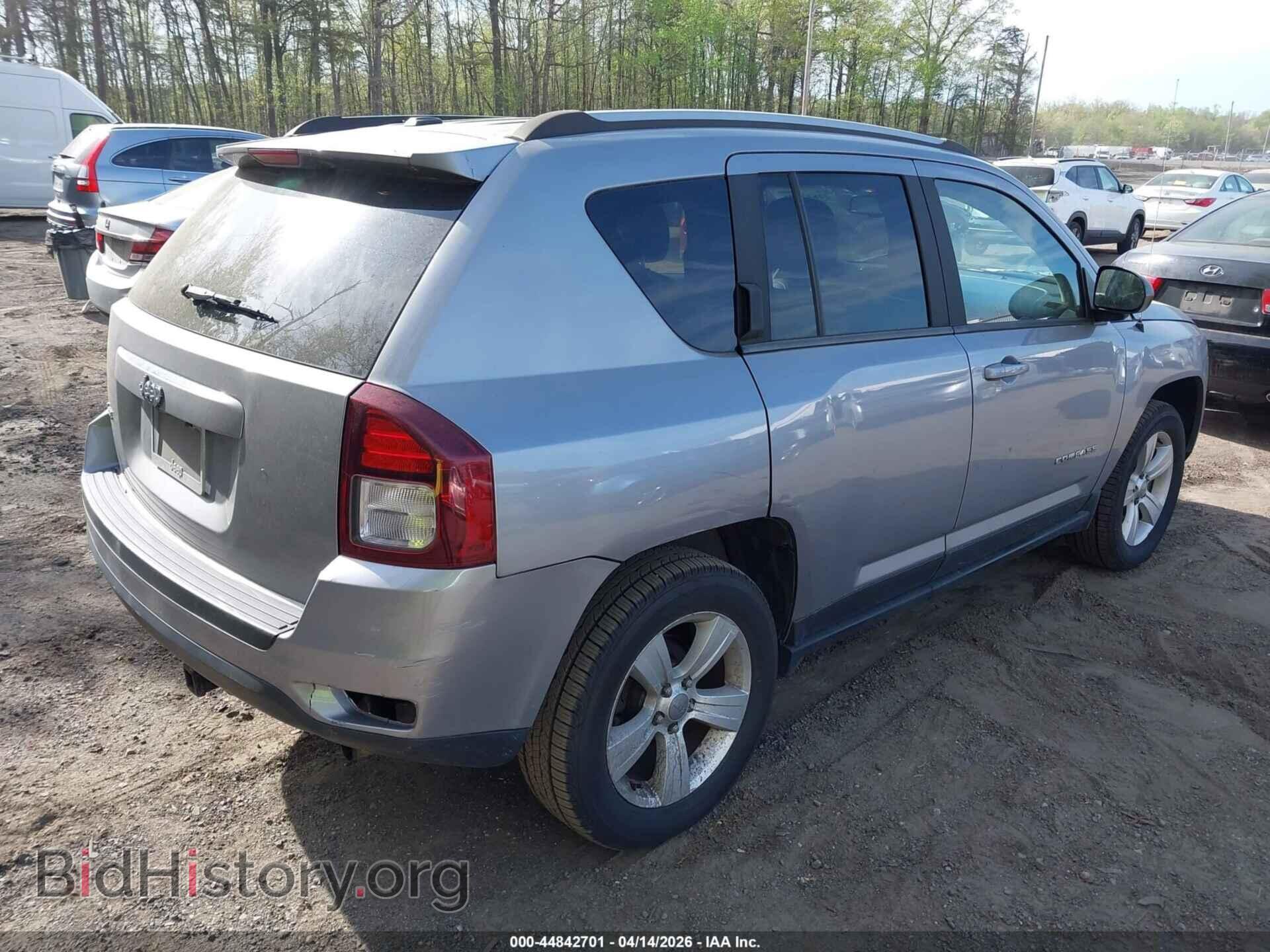 2016 JEEP COMPASS - VIN: 1C4NJDBB6GD571990 - Фото 4