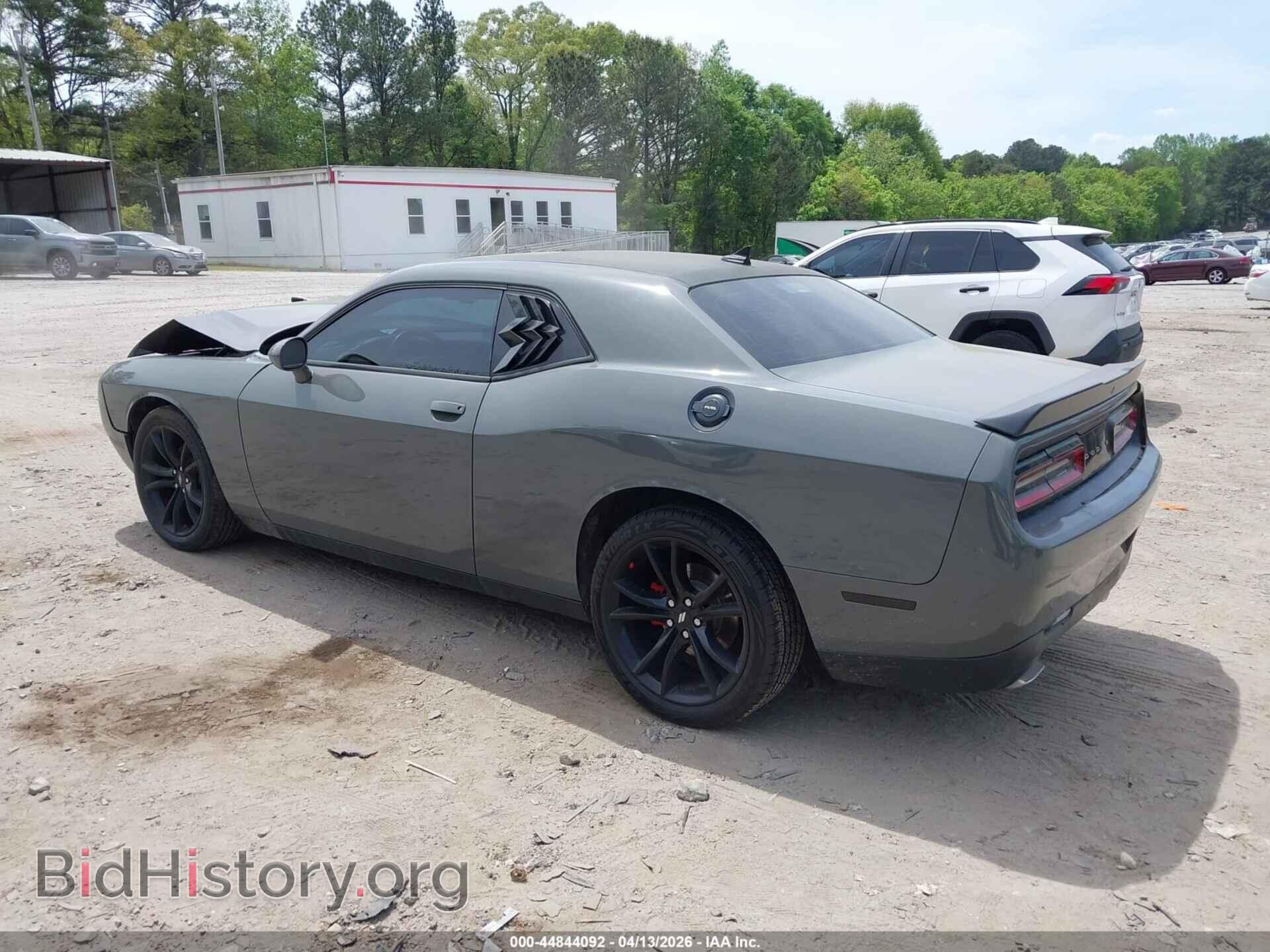 2018 DODGE CHALLENGER - VIN: 2C3CDZAG9JH322199 - Фото 3