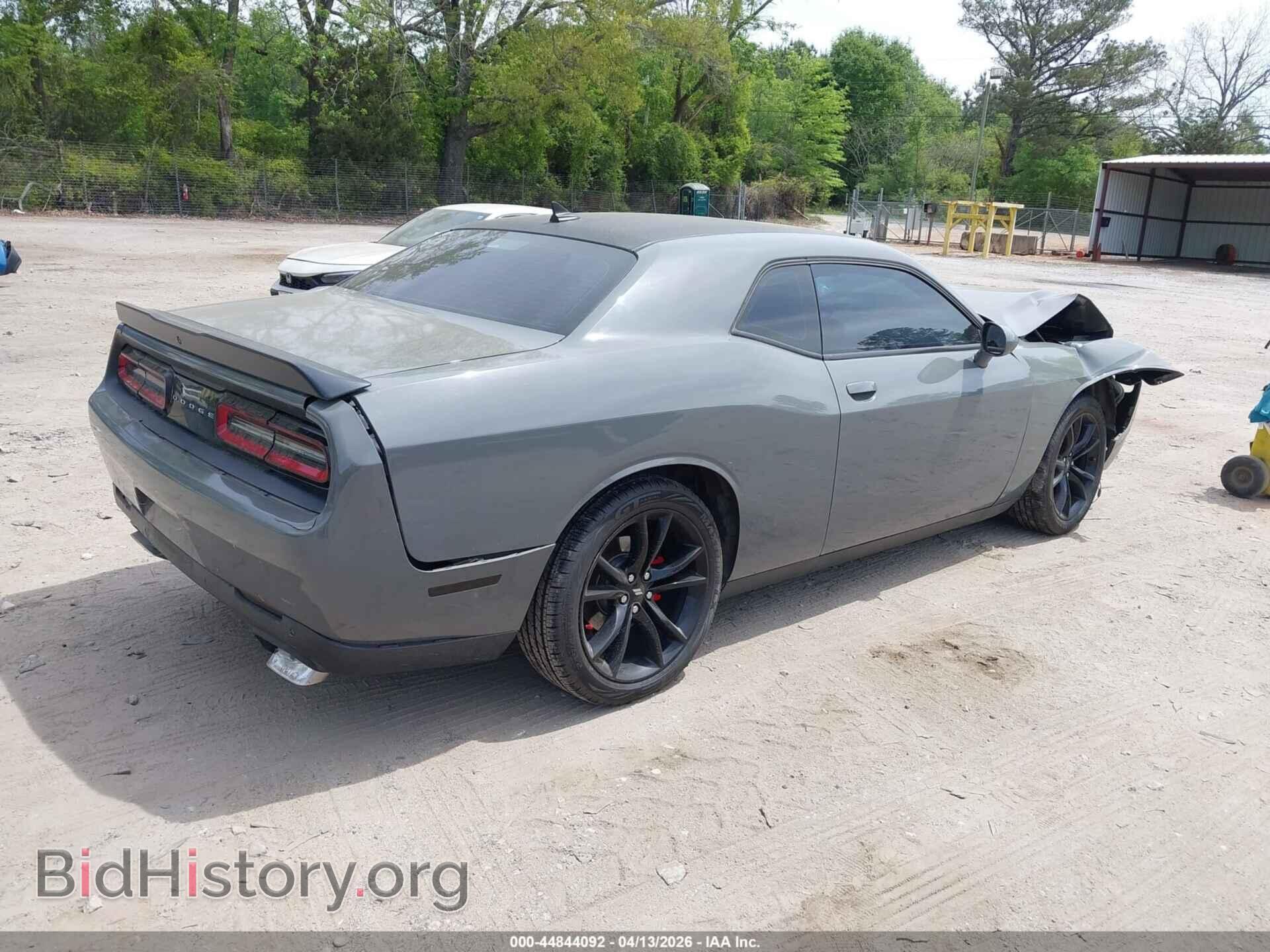 2018 DODGE CHALLENGER - VIN: 2C3CDZAG9JH322199 - Фото 4