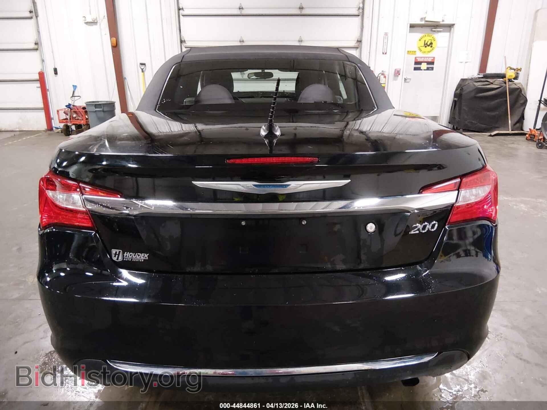 2014 CHRYSLER 200 - VIN: 1C3BCBEBXEN158236 - Фото 16