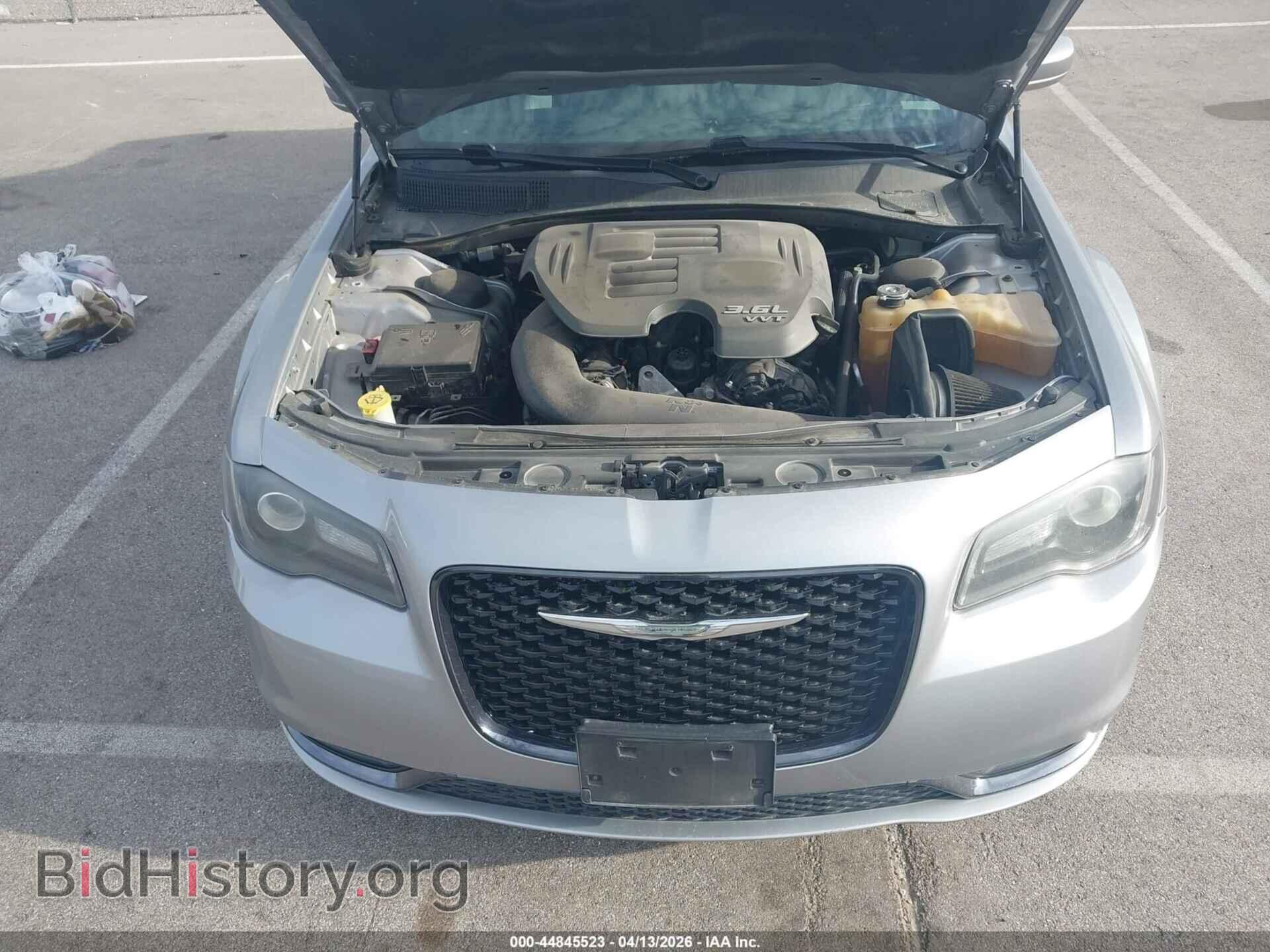 2016 CHRYSLER 300 - VIN: 2C3CCAGG7GH176146 - Photo 10