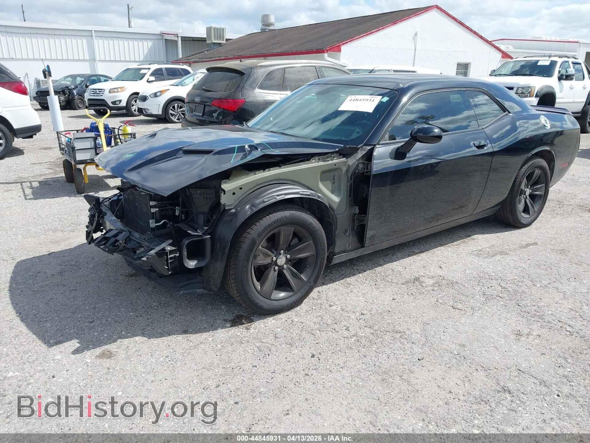 2019 DODGE CHALLENGER - VIN: 2C3CDZAG1KH733713 - Photo 2
