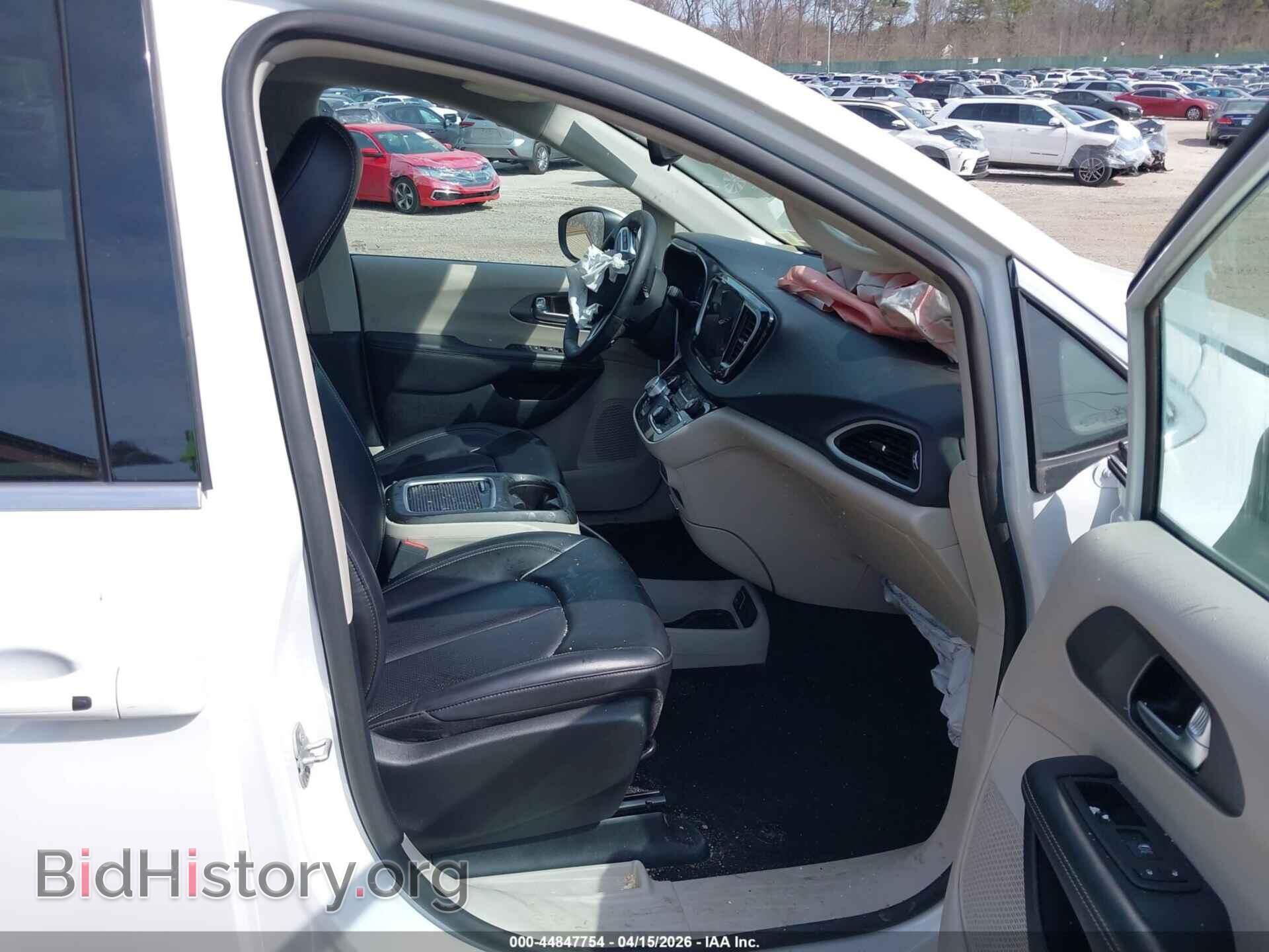 2023 CHRYSLER PACIFICA - VIN: 2C4RC1BG3PR624924 - Photo 5