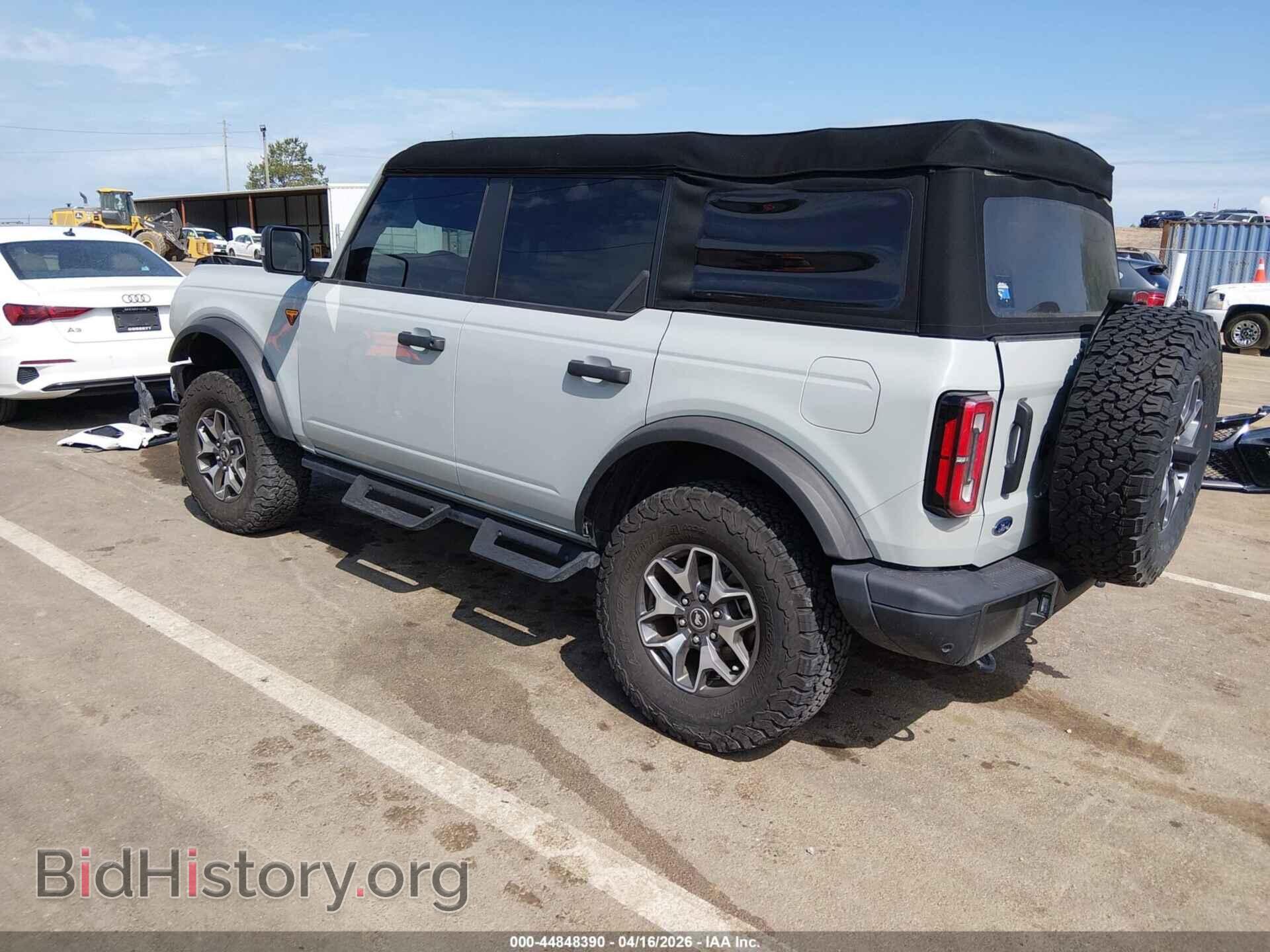 2023 FORD BRONCO - VIN: 1FMEE5DP8PLB47702 - Фото 3