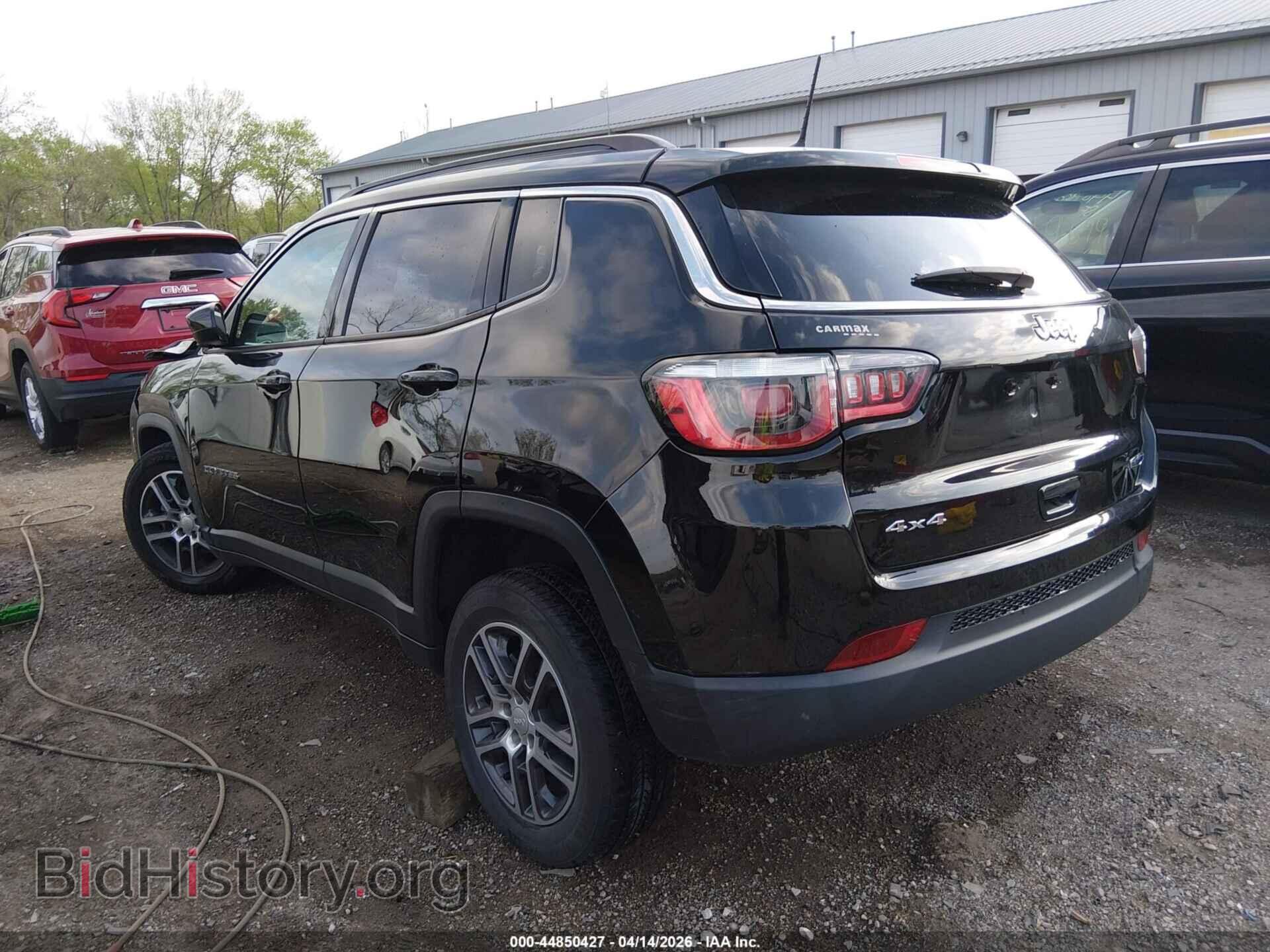 2018 JEEP COMPASS - VIN: 3C4NJDBB1JT433808 - Фото 3