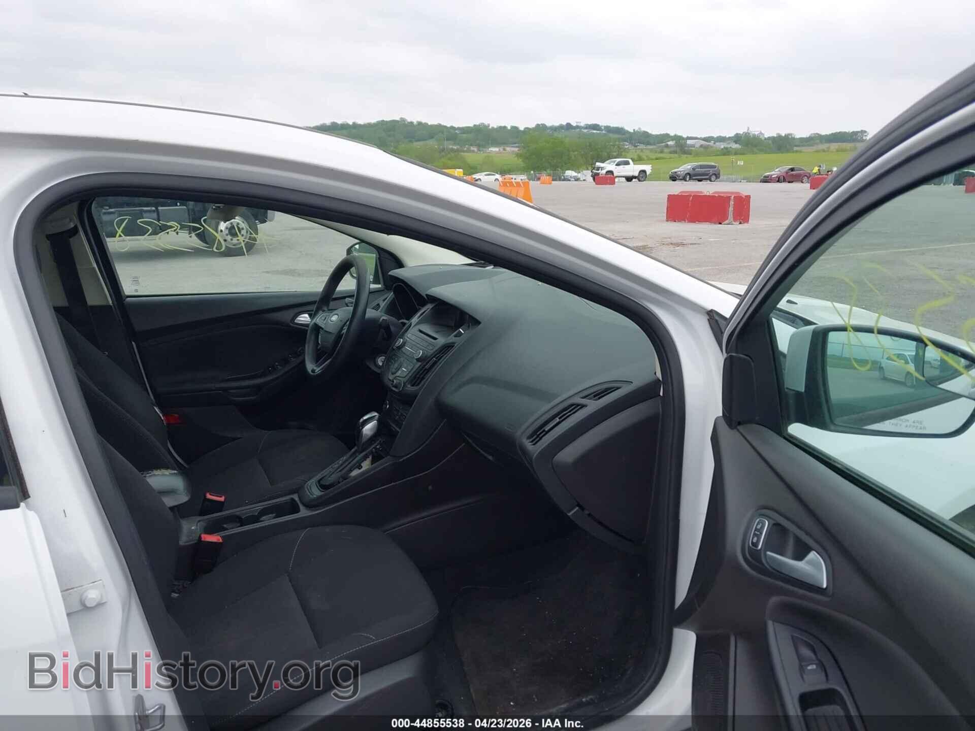 2016 FORD FOCUS - VIN: 1FADP3F22GL373210 - Photo 5