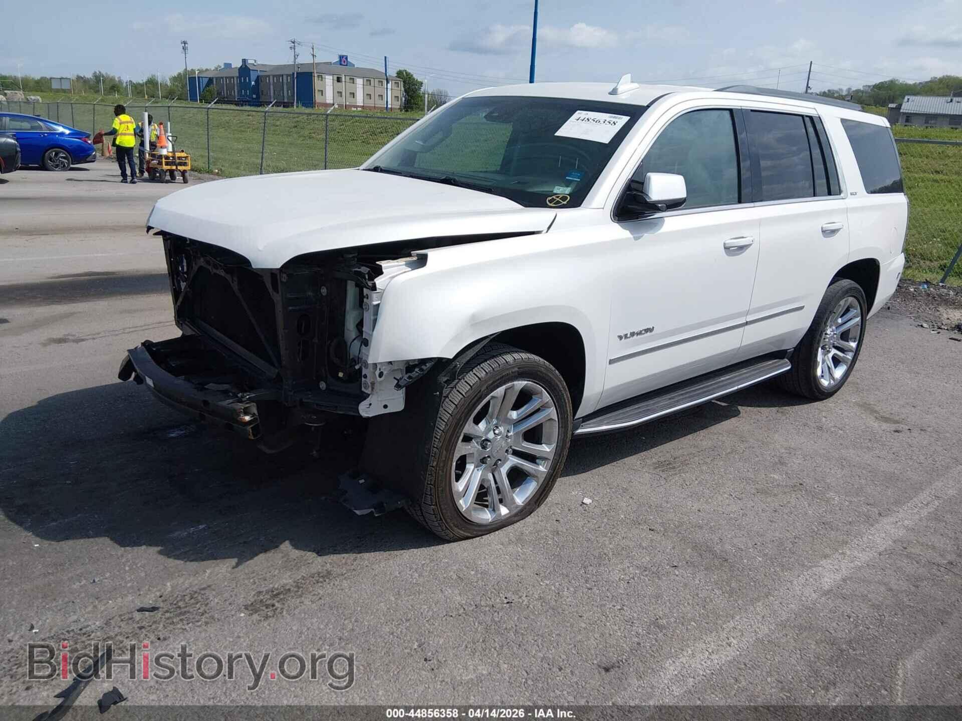2017 GMC YUKON - VIN: 1GKS2BKC5HR272576 - Фото 2