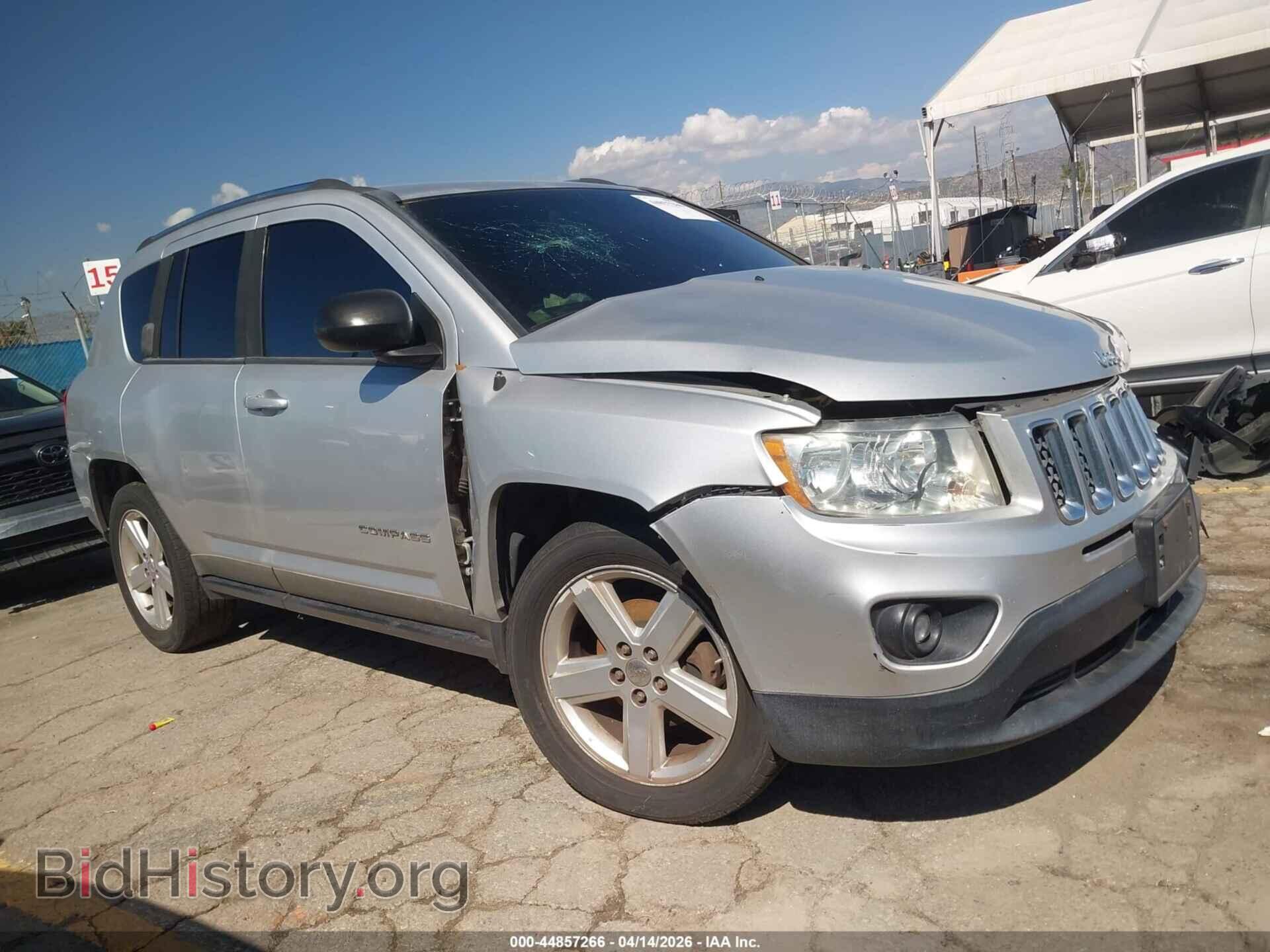 Photo 1J4NT5FB4BD140271 - JEEP COMPASS 2011