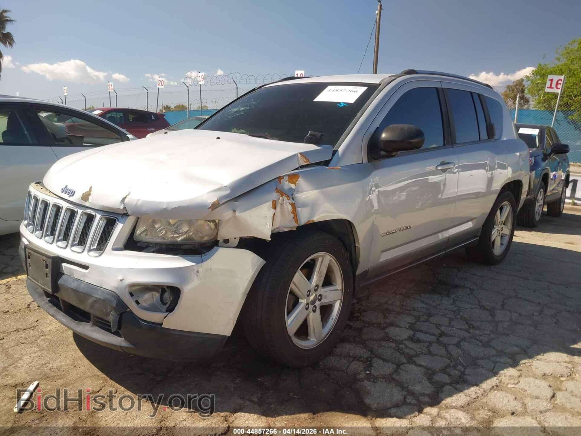 2011 JEEP COMPASS - VIN: 1J4NT5FB4BD140271 - Фото 2