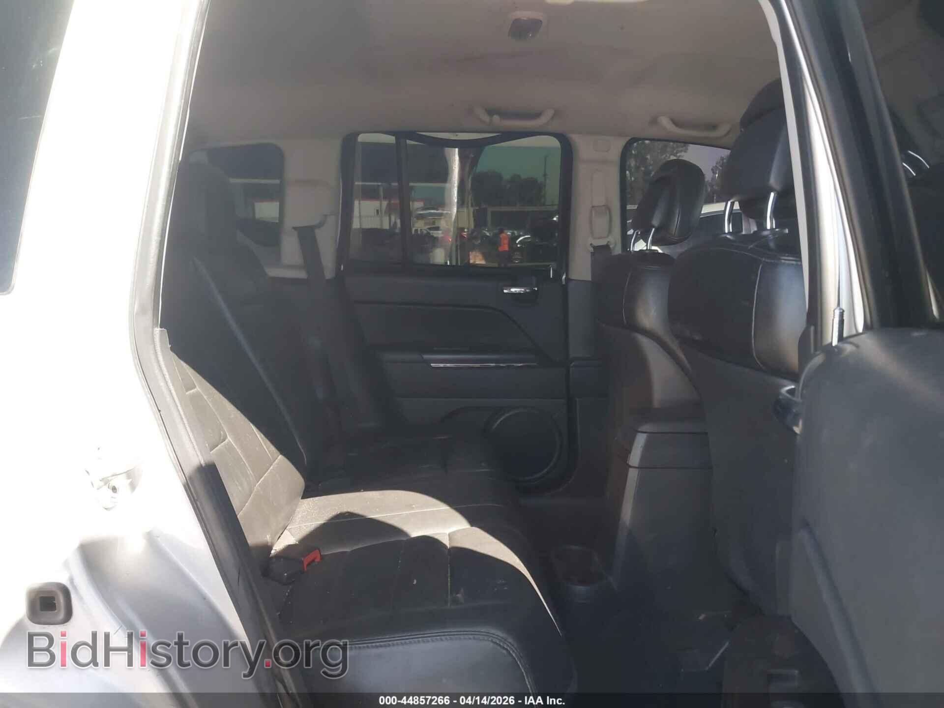 2011 JEEP COMPASS - VIN: 1J4NT5FB4BD140271 - Фото 8