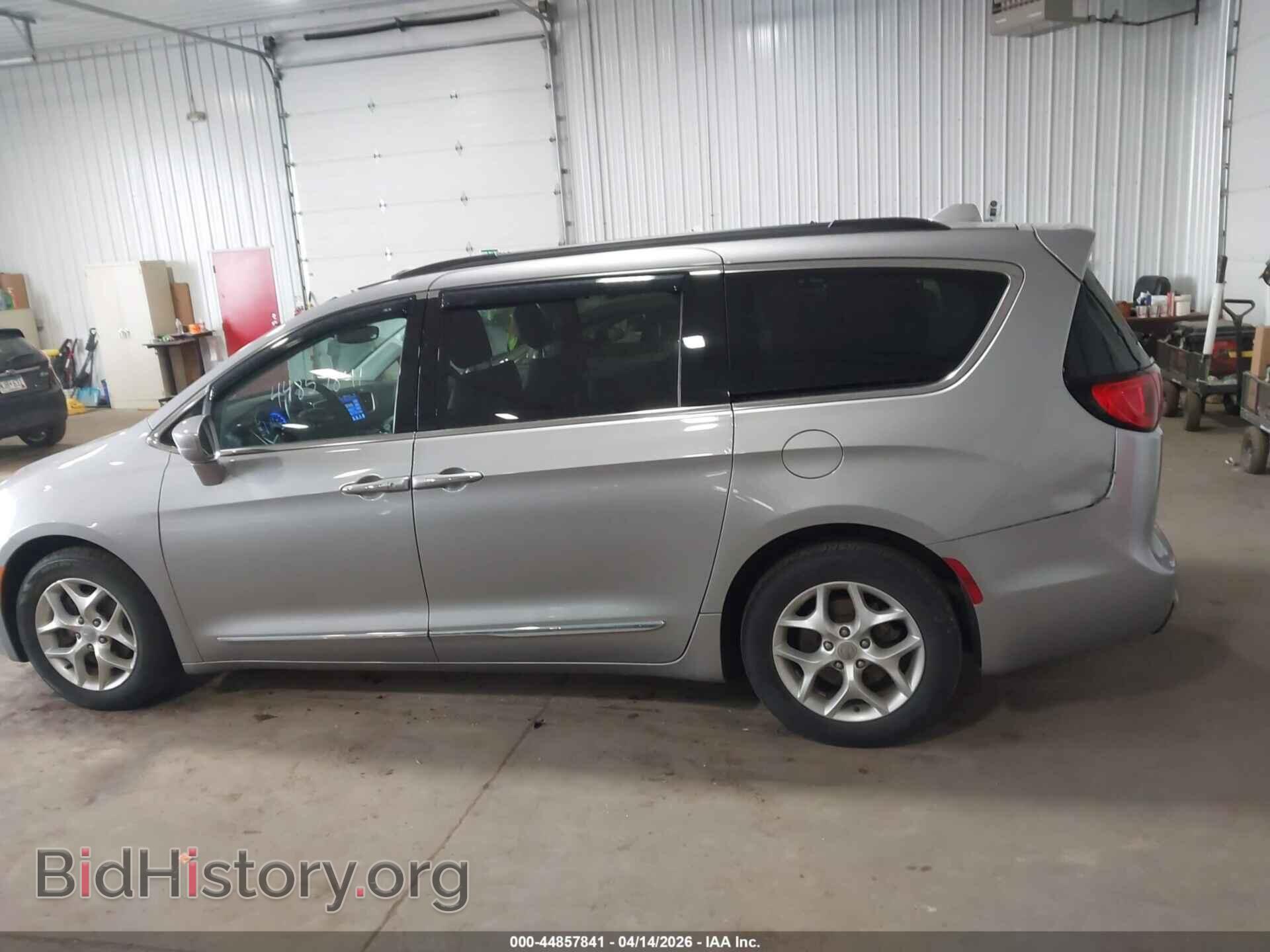 2017 CHRYSLER PACIFICA - VIN: 2C4RC1BG7HR565720 - Фото 14
