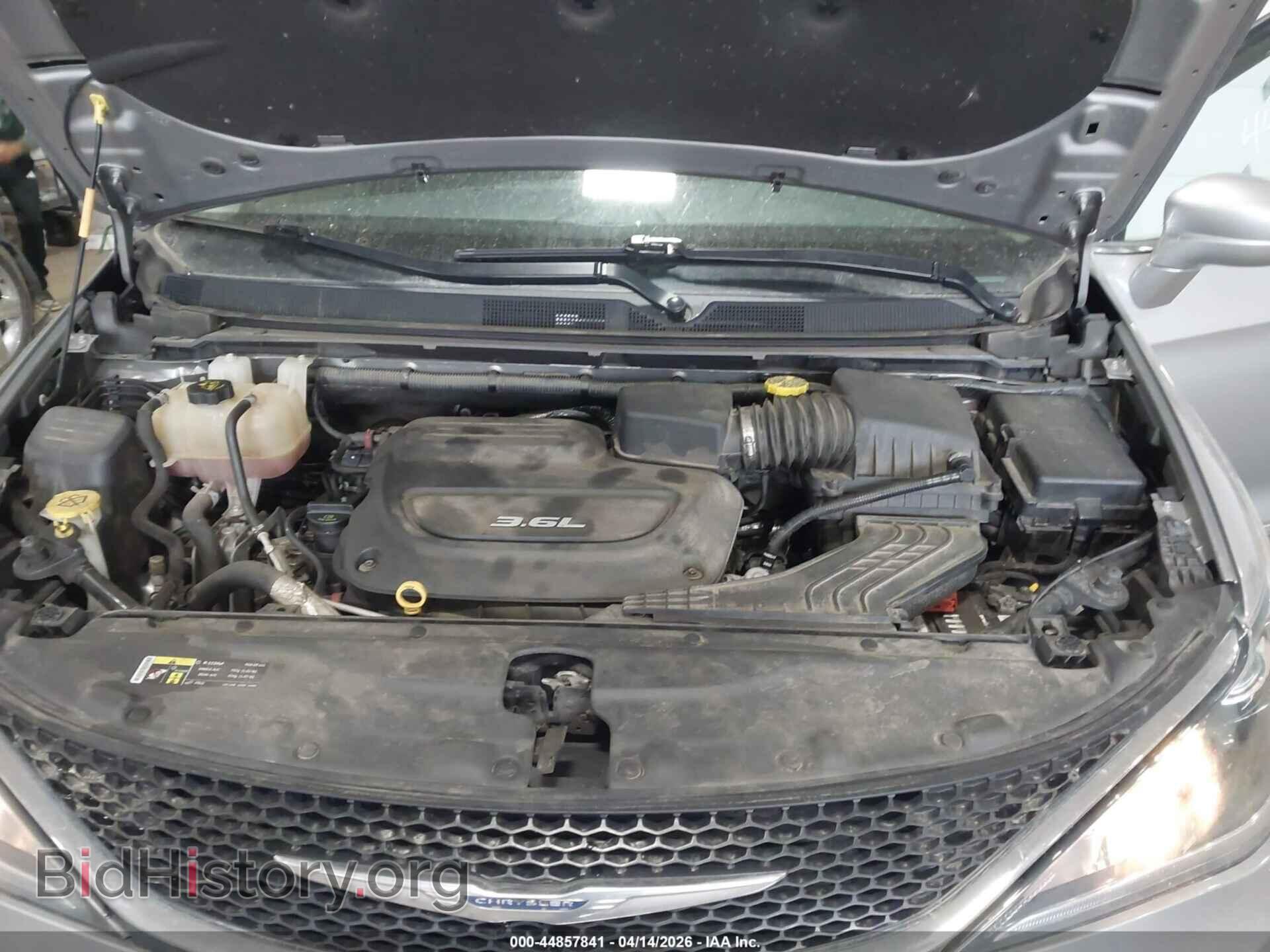 2017 CHRYSLER PACIFICA - VIN: 2C4RC1BG7HR565720 - Фото 10