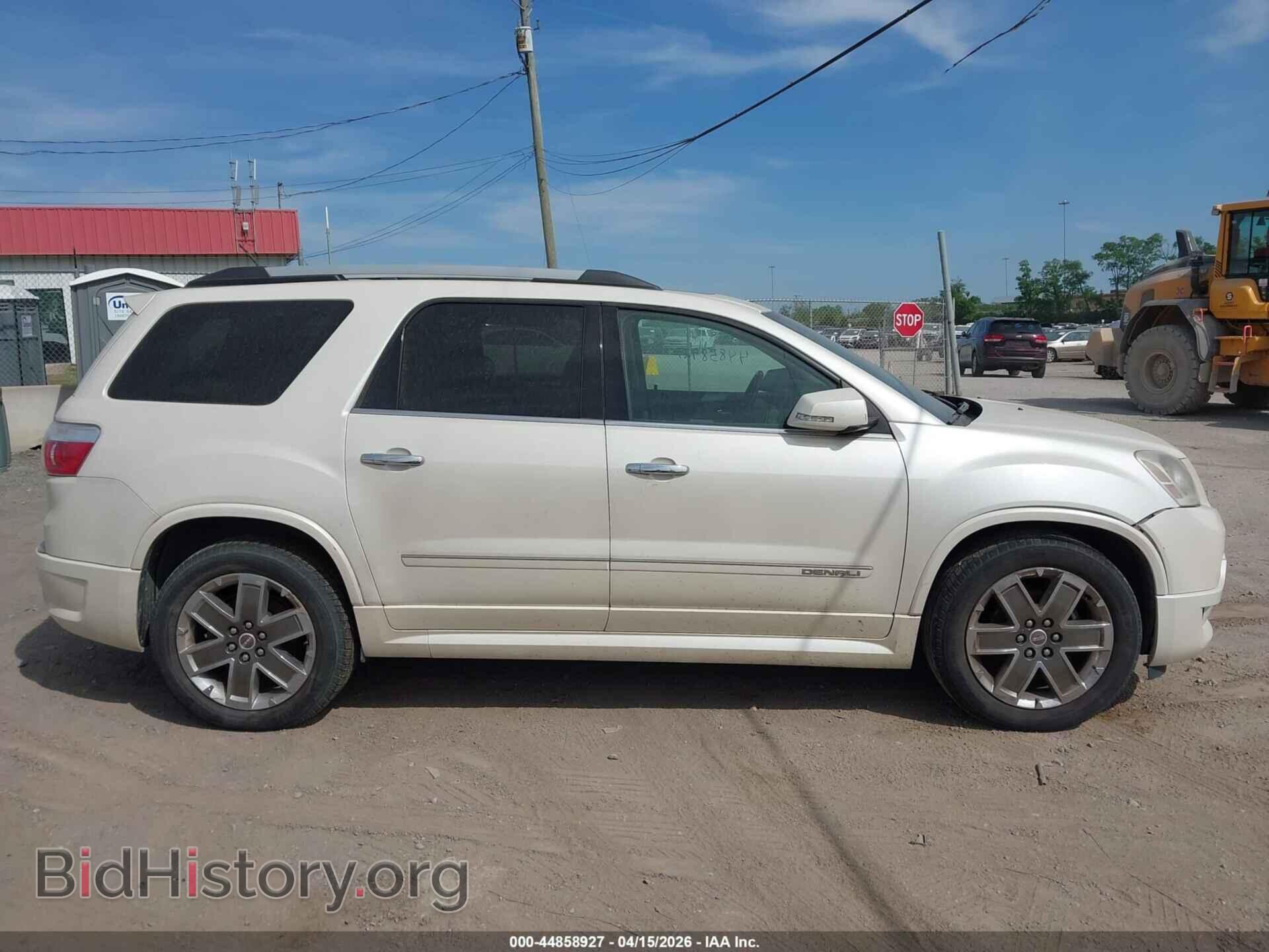 2011 GMC ACADIA - VIN: 1GKKVTEDXBJ292541 - Фото 13