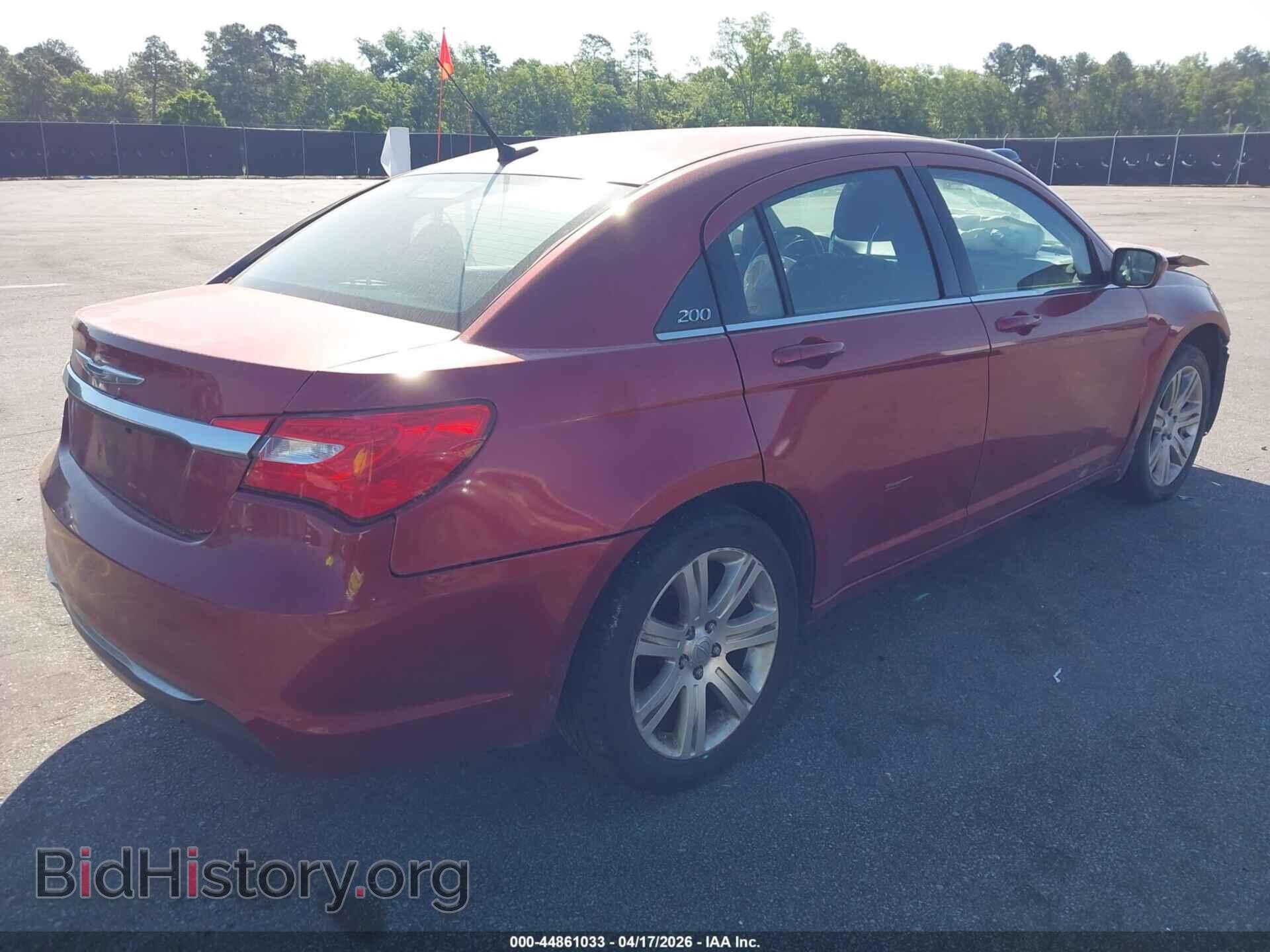 2011 CHRYSLER 200 - VIN: 1C3BC1FB0BN570573 - Фото 4