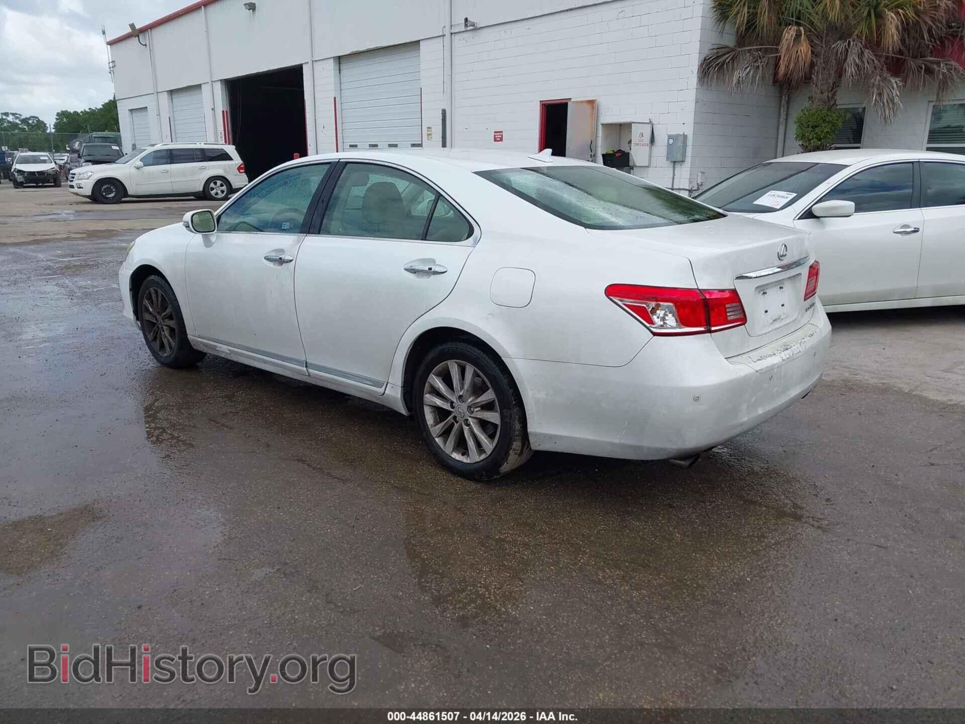 2011 LEXUS ES 350 - VIN: JTHBK1EG3B2457633 - Photo 3