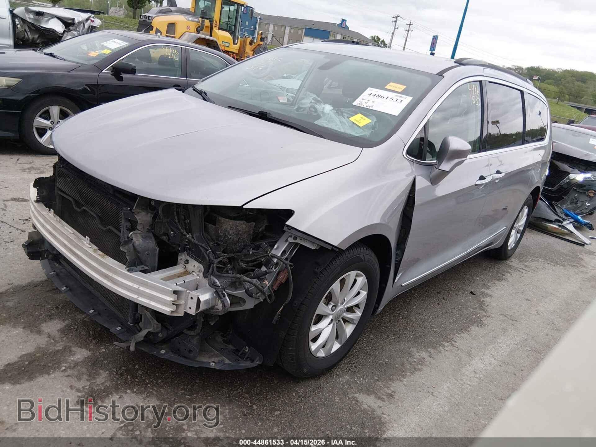 2017 CHRYSLER PACIFICA - VIN: 2C4RC1BG7HR759180 - Photo 2