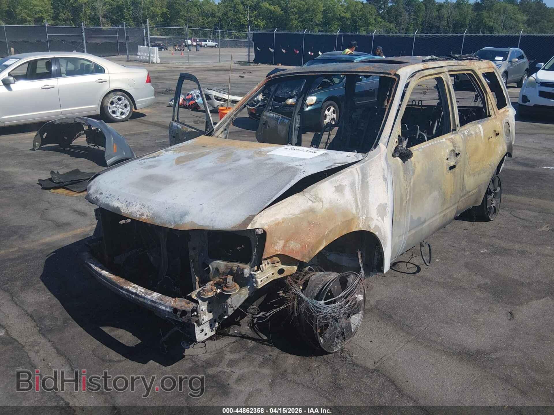 2011 FORD ESCAPE - VIN: 1FMCU0EG6BKC02027 - Photo 2